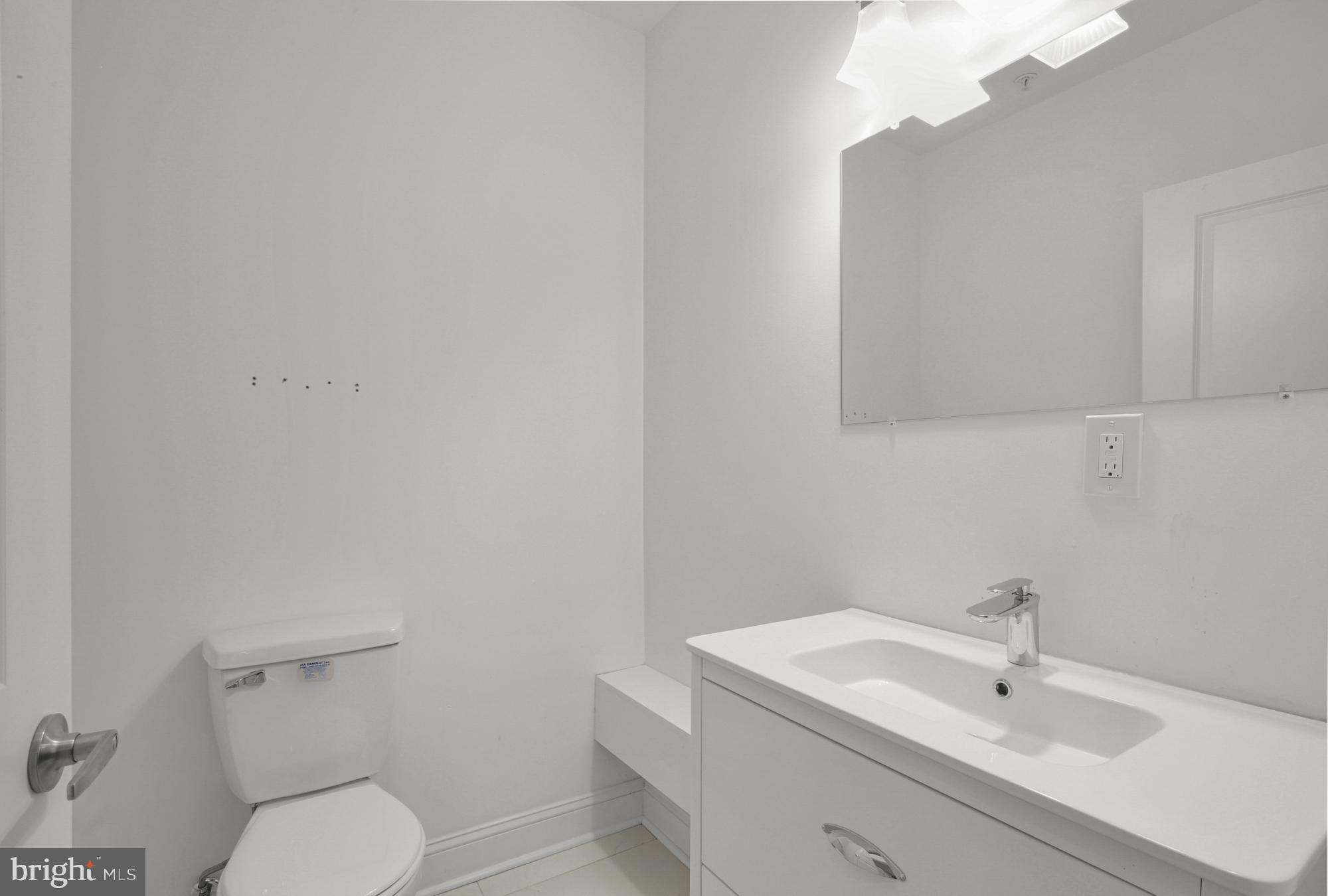 OLDE KENSINGTON - Residential Lease