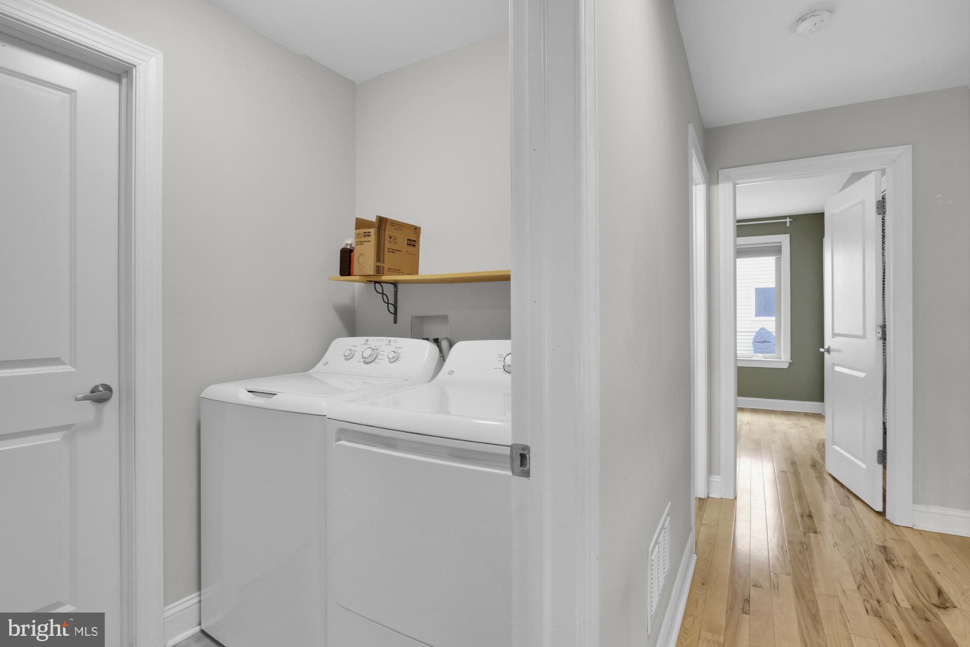 OLDE KENSINGTON - Residential Lease