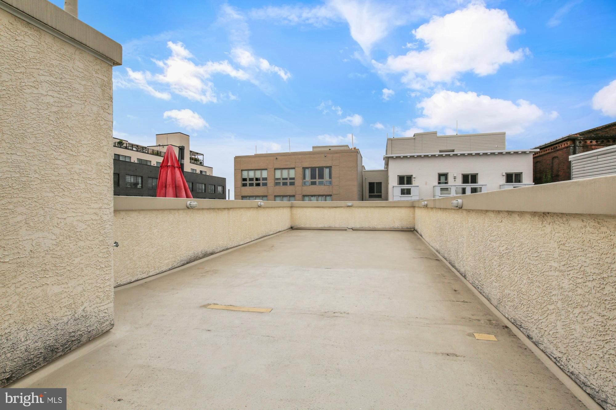 OLDE KENSINGTON - Residential Lease