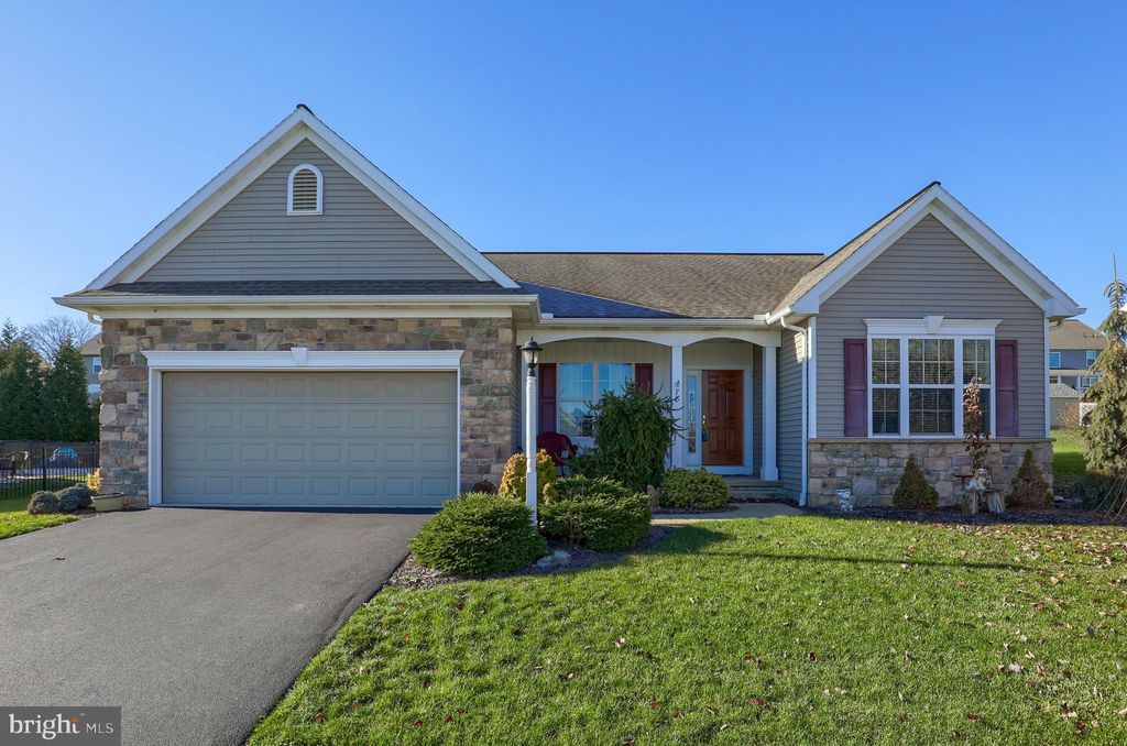 Photo of 78 SUMMERLYN DR, EPHRATA, PA 17522 (MLS # PALA2026460)