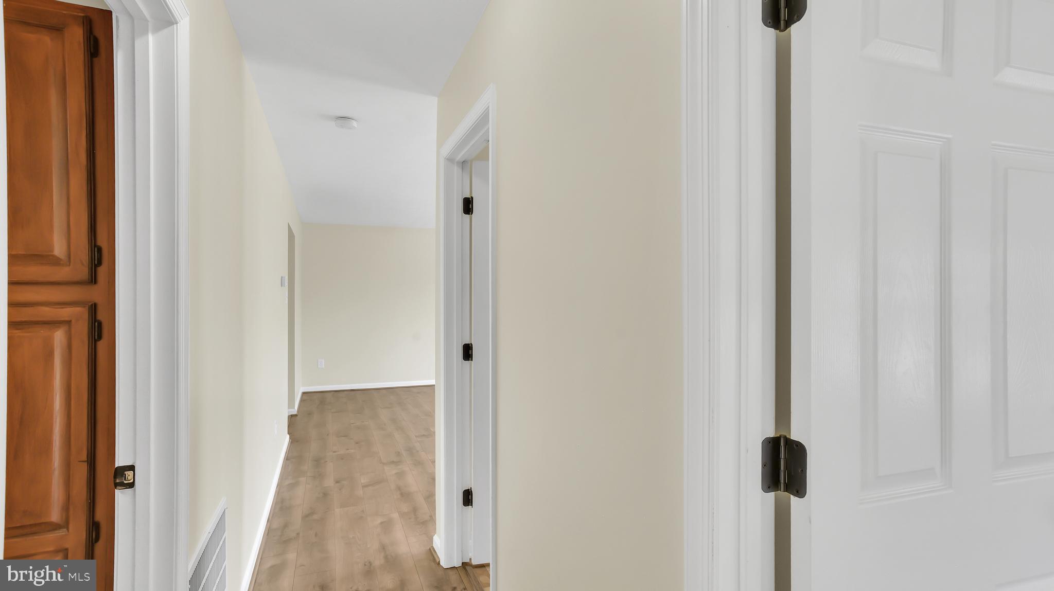 SMALL CROSSINGS - Residential