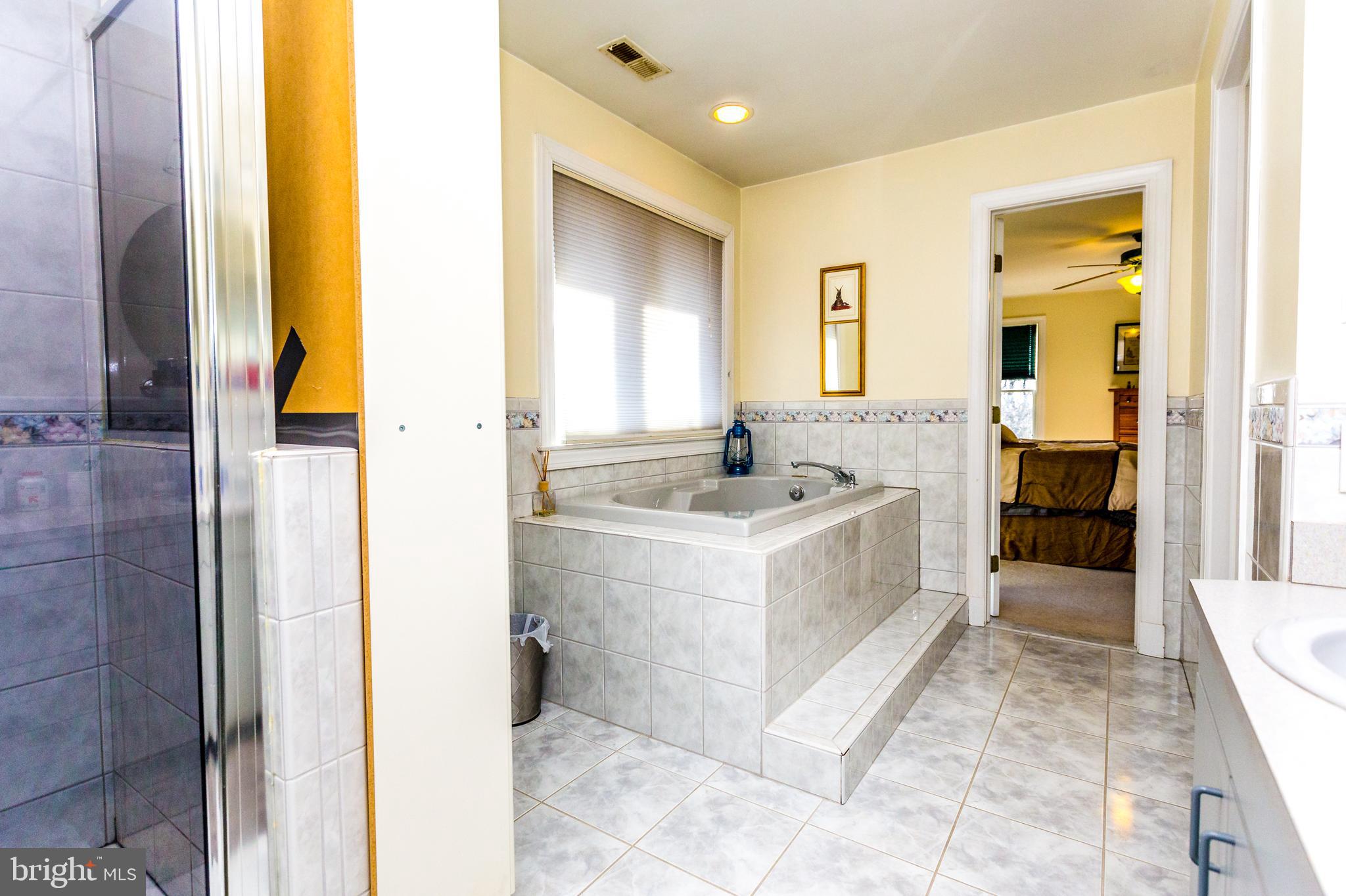 LUTHERVILLE - Residential Lease