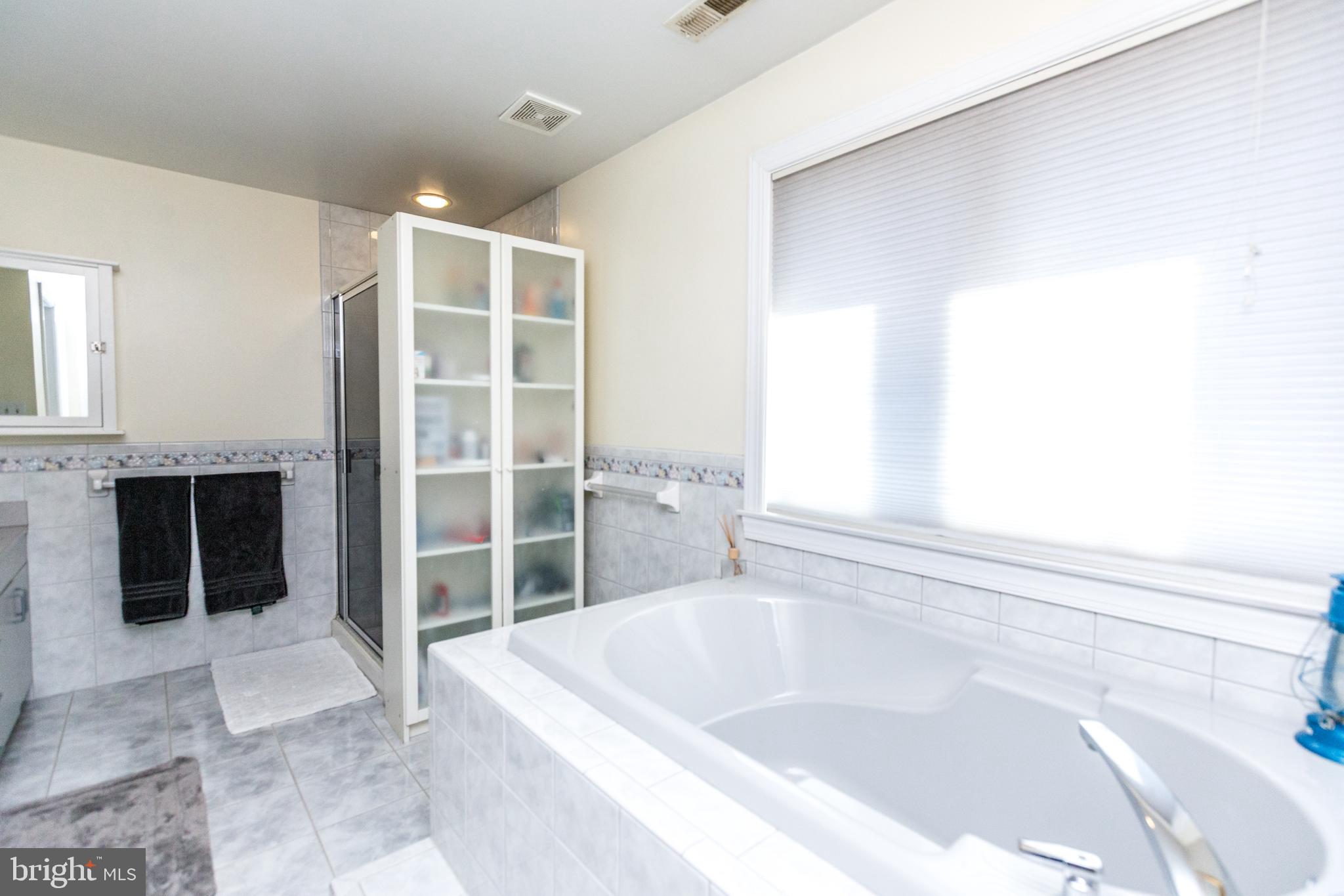 LUTHERVILLE - Residential Lease