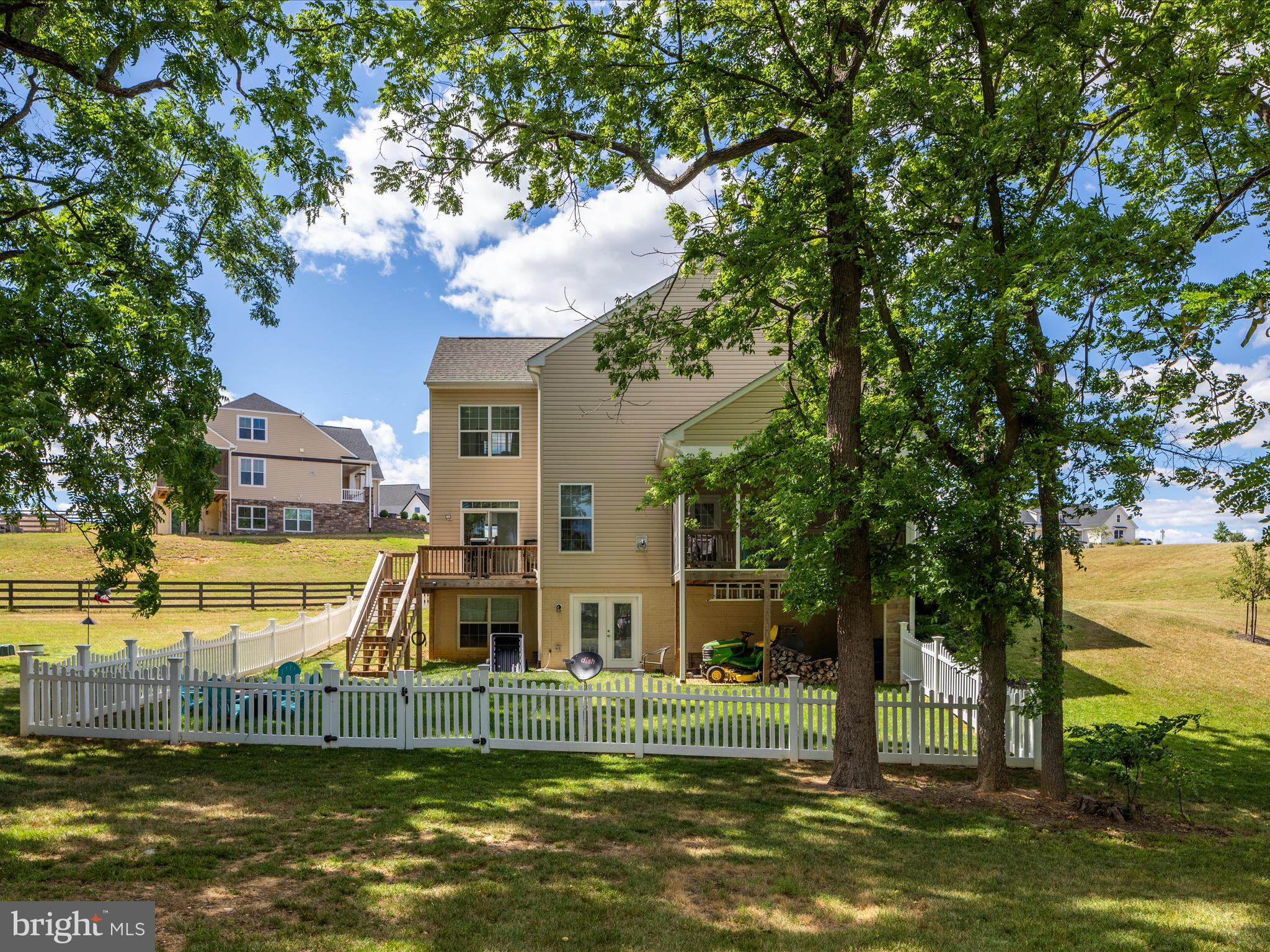 HITES VIEW ESTATES - Residential