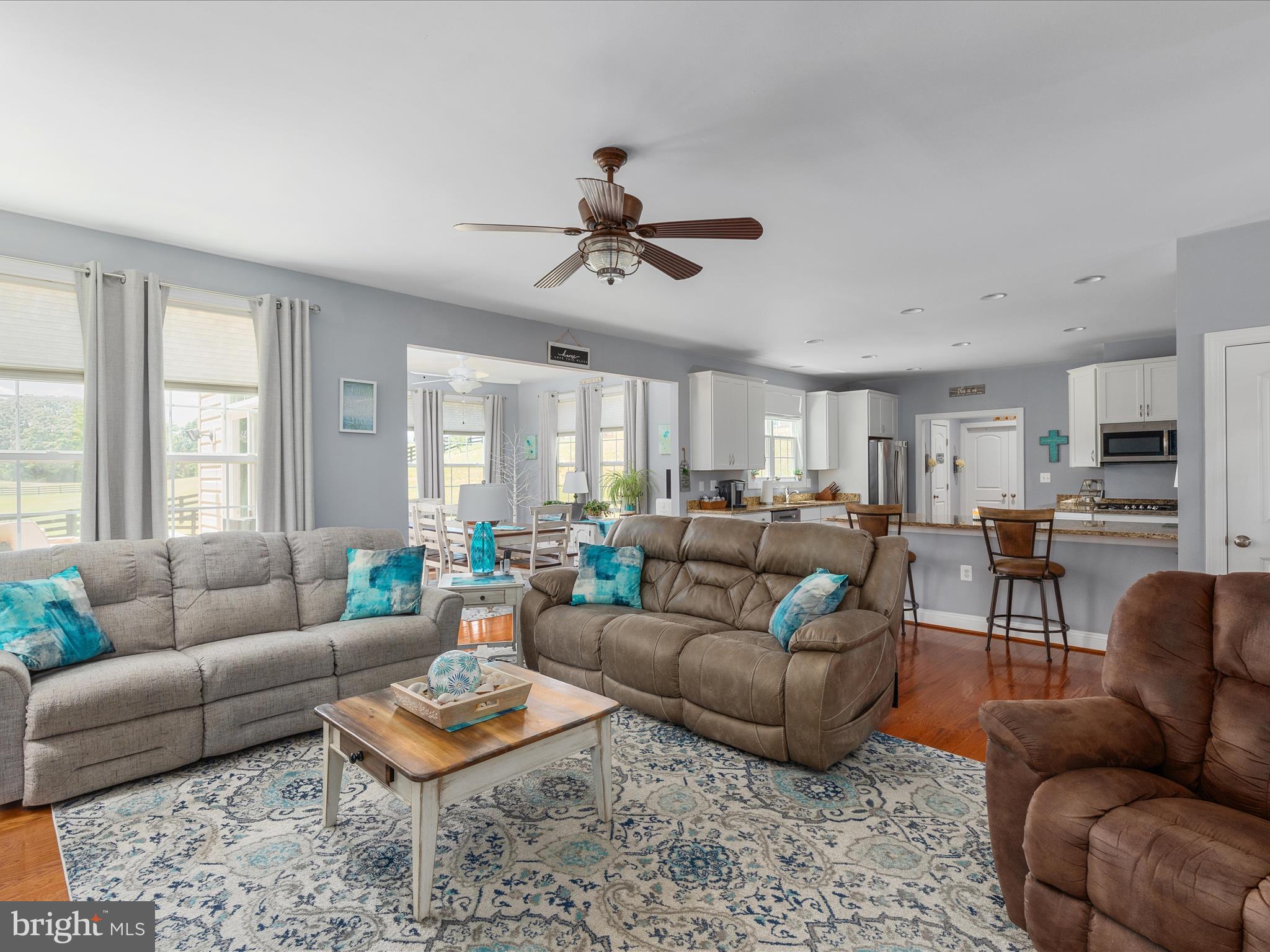 HITES VIEW ESTATES - Residential