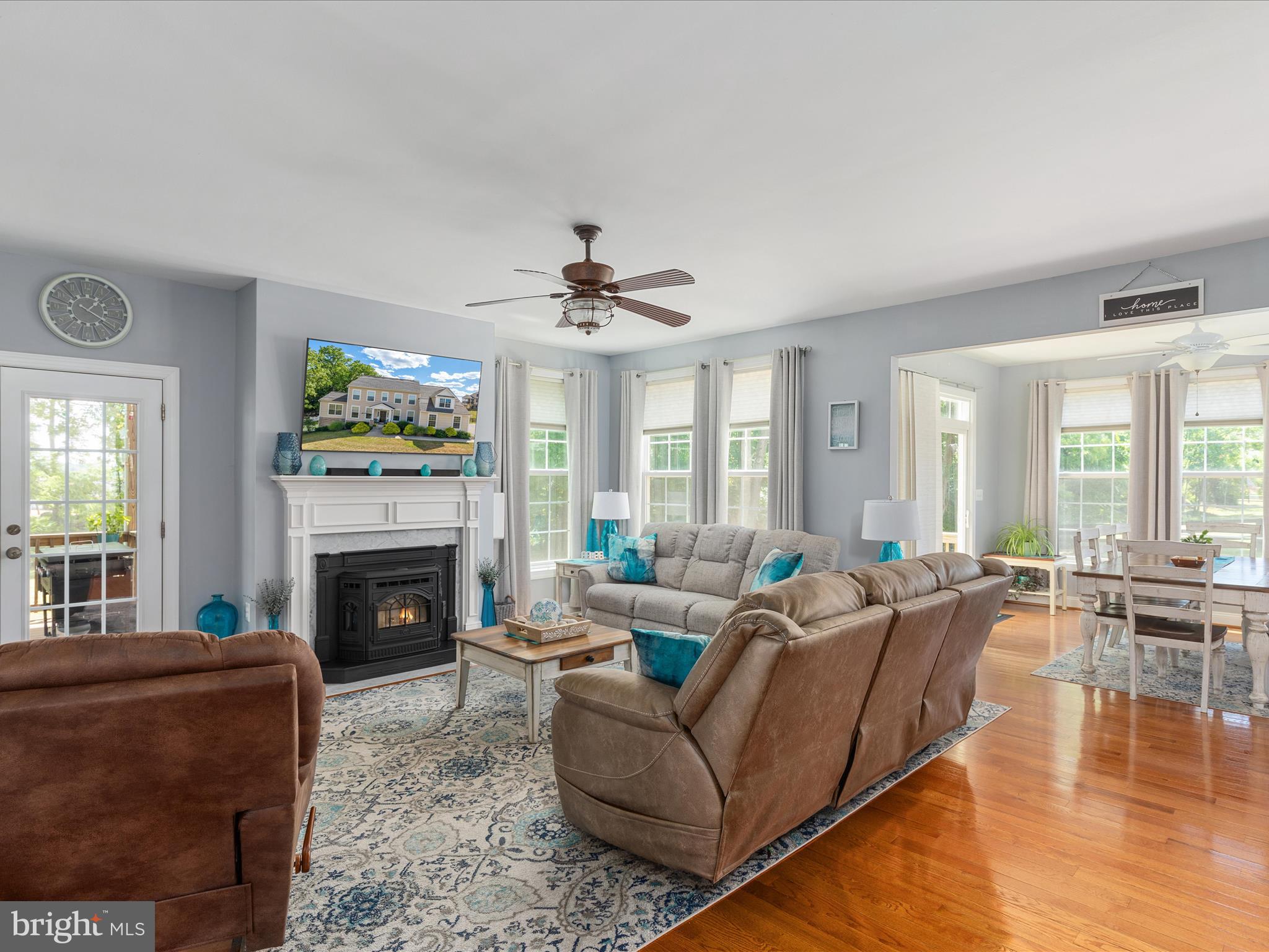 HITES VIEW ESTATES - Residential