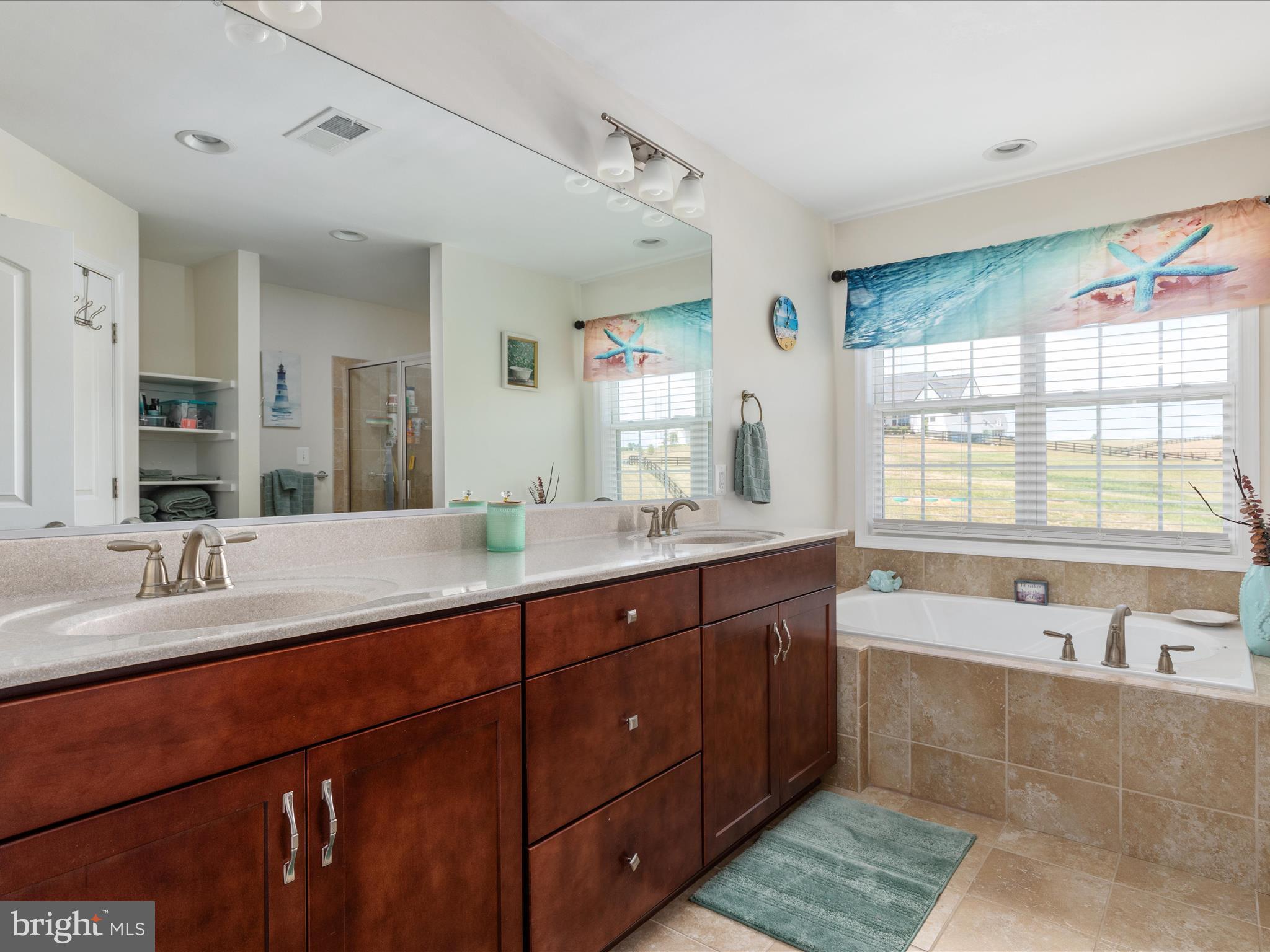 HITES VIEW ESTATES - Residential