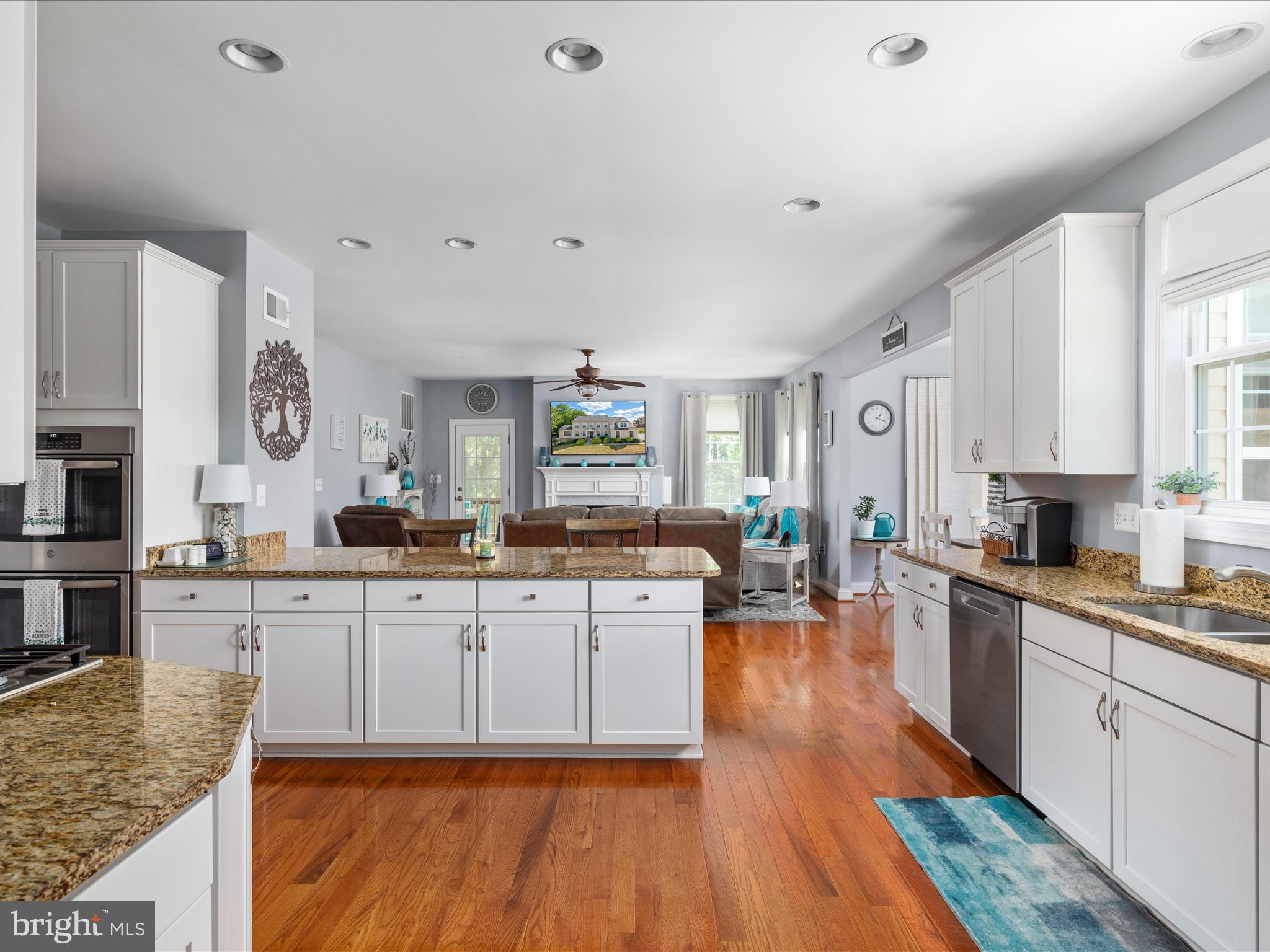 HITES VIEW ESTATES - Residential