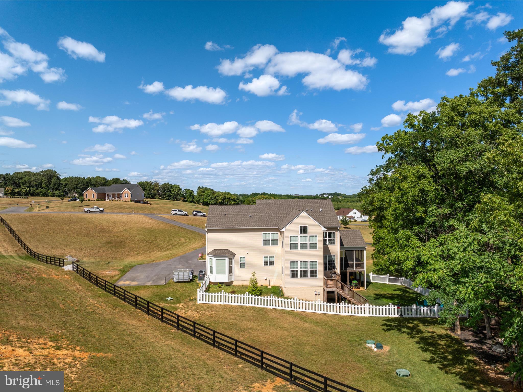 HITES VIEW ESTATES - Residential