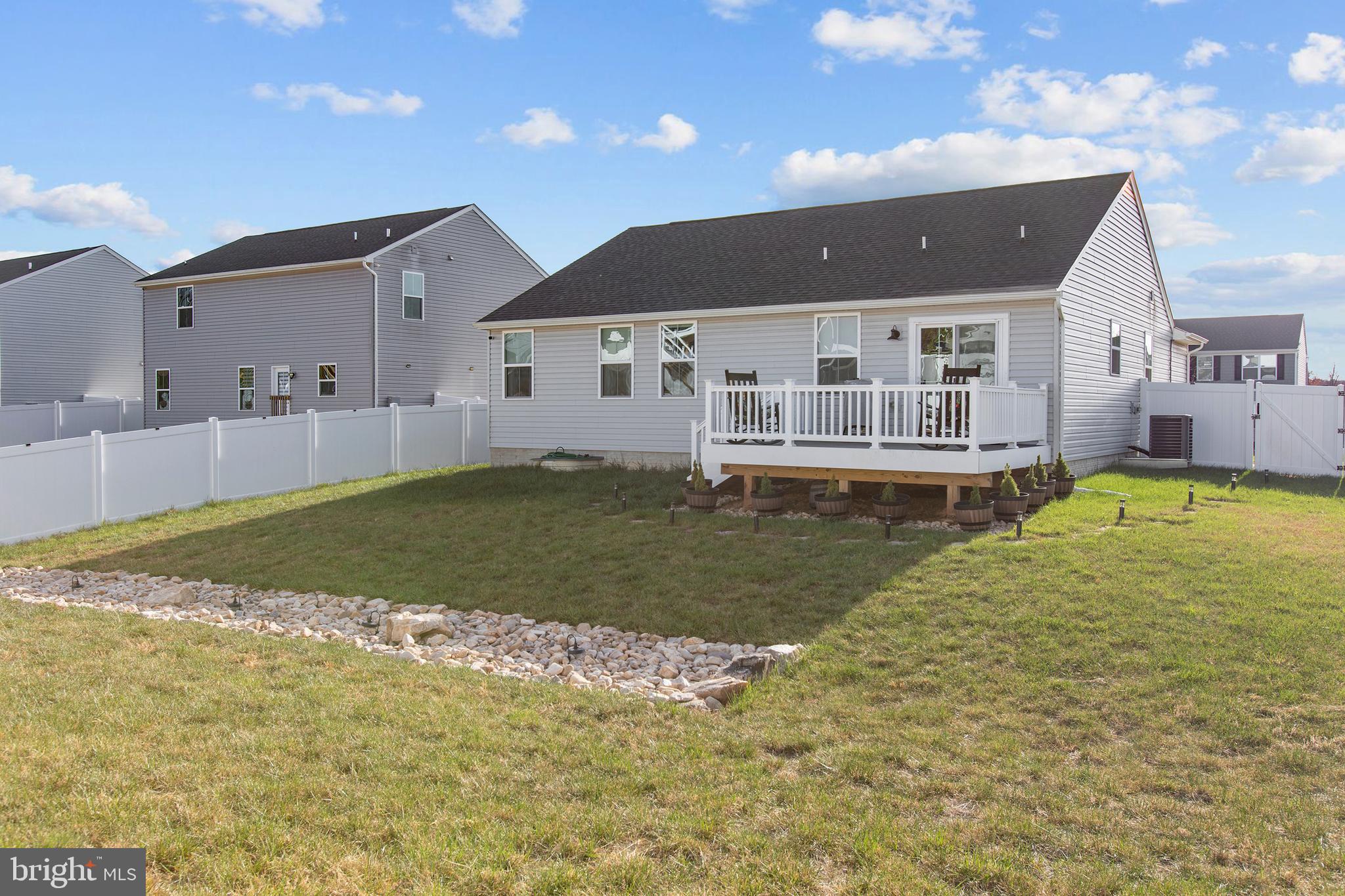 WILDERNESS SHORES - Residential