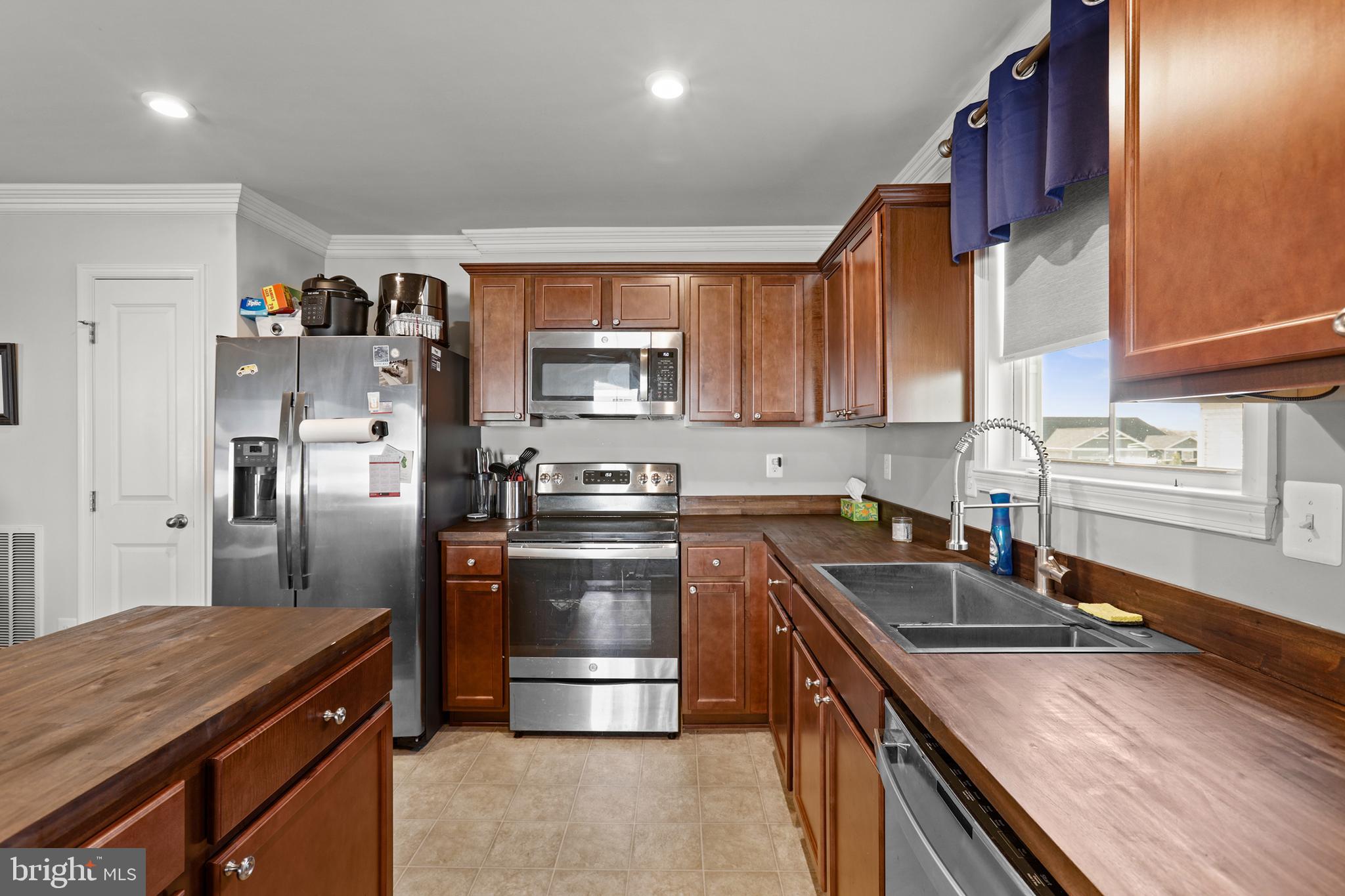 WILDERNESS SHORES - Residential