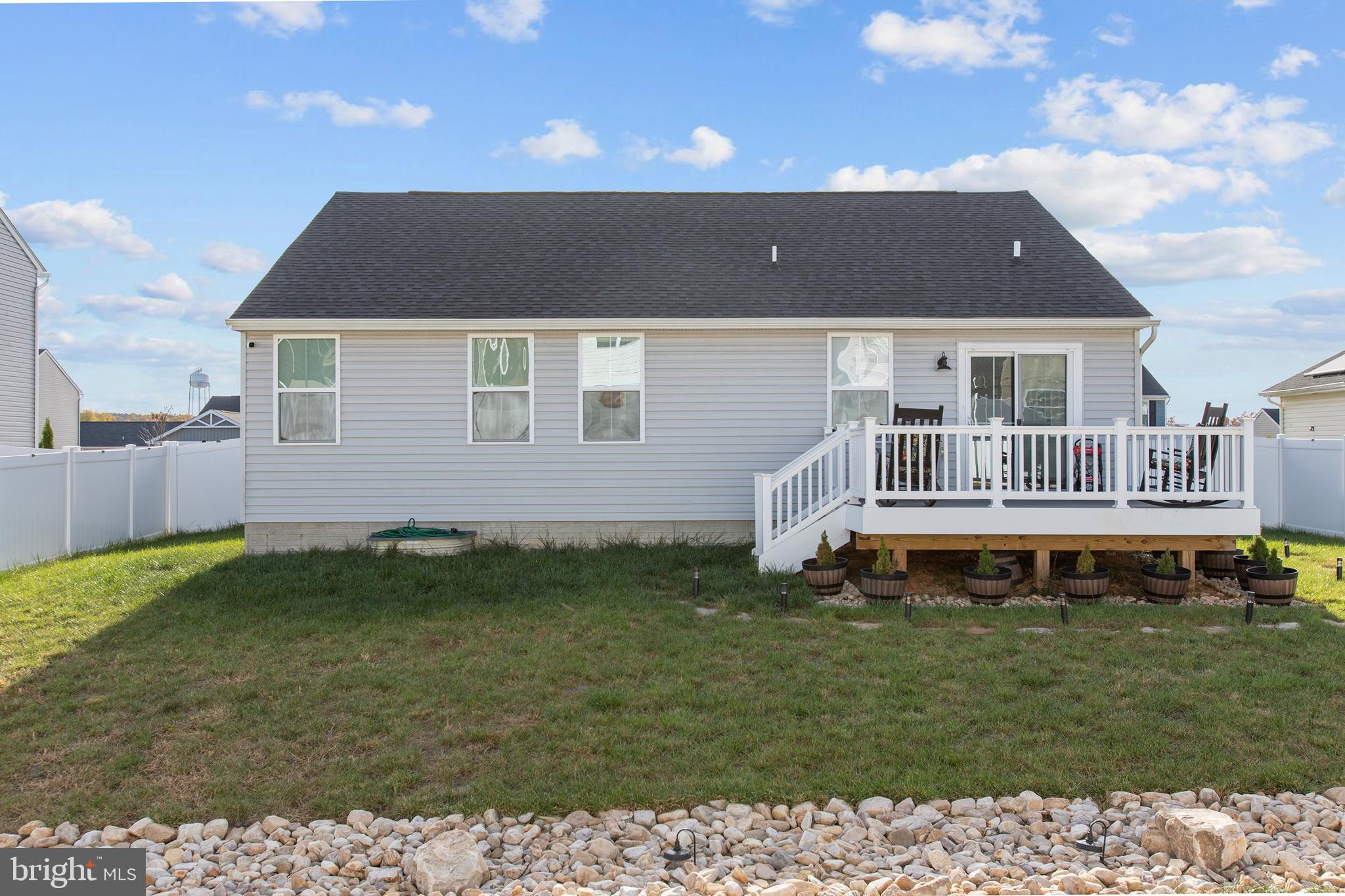 WILDERNESS SHORES - Residential