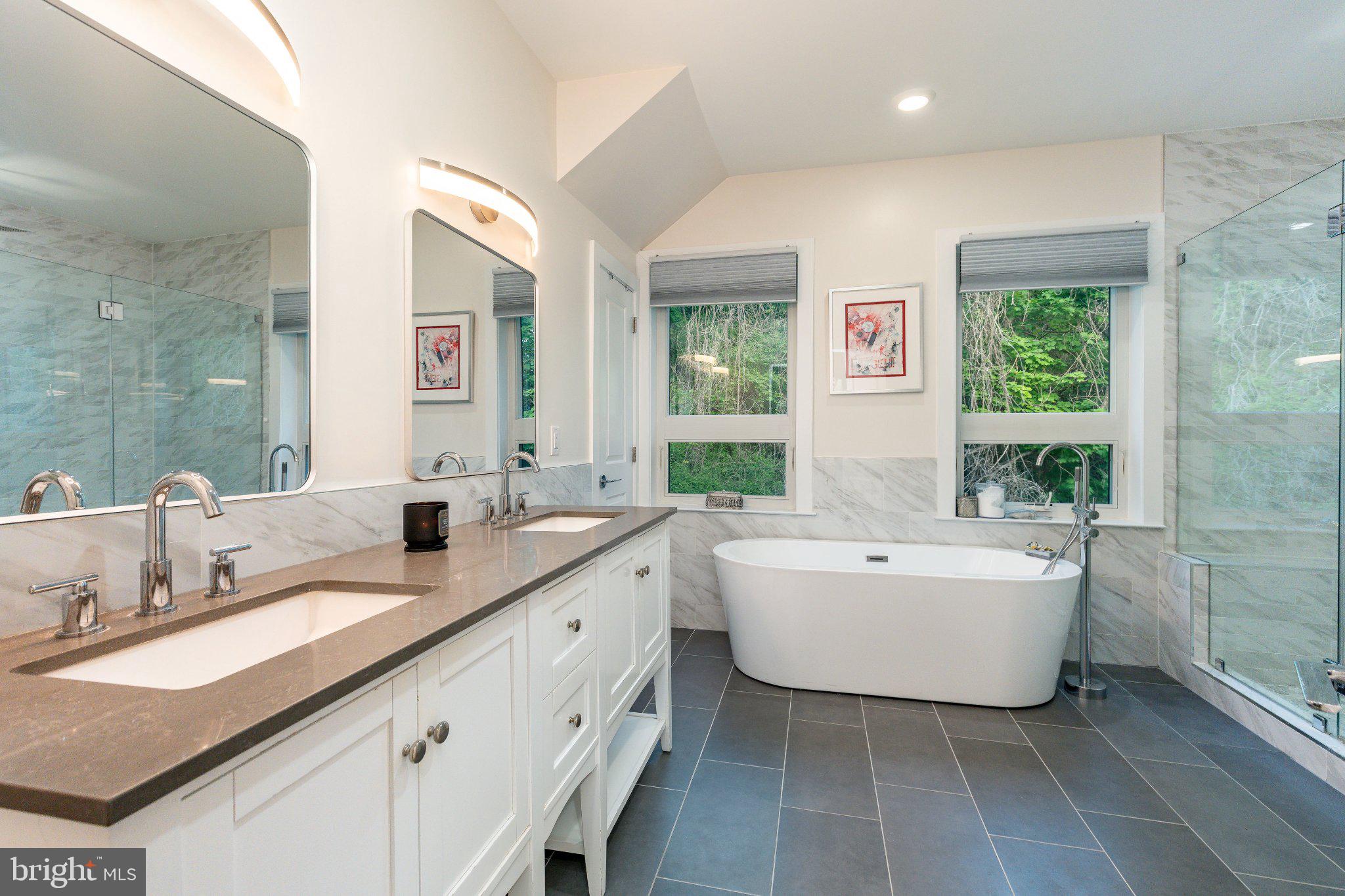 MANAYUNK - Residential