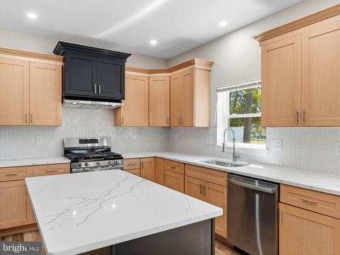 Tiny photo for 19 Wallace Avenue, SEWELL, NJ 08080 (MLS # NJGL2071596)