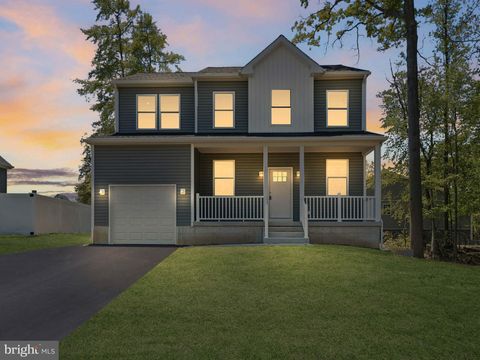 Photo of 19 Wallace Avenue, SEWELL, NJ 08080 (MLS # NJGL2071596)