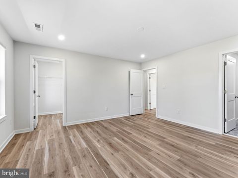 Tiny photo for 19 Wallace Avenue, SEWELL, NJ 08080 (MLS # NJGL2071596)