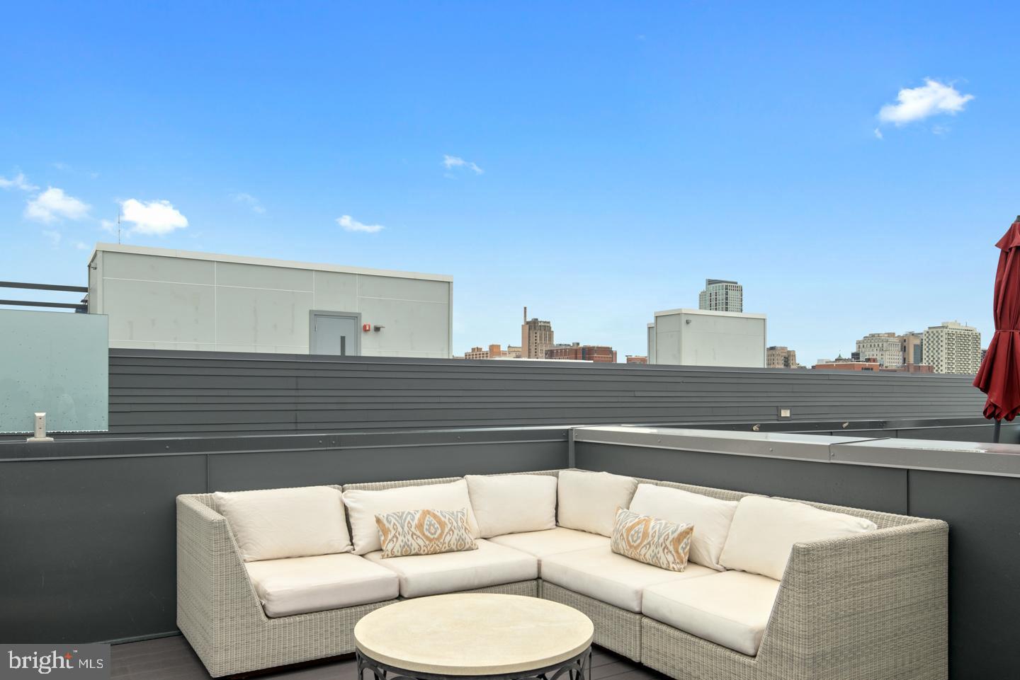 BELLA VISTA - Residential