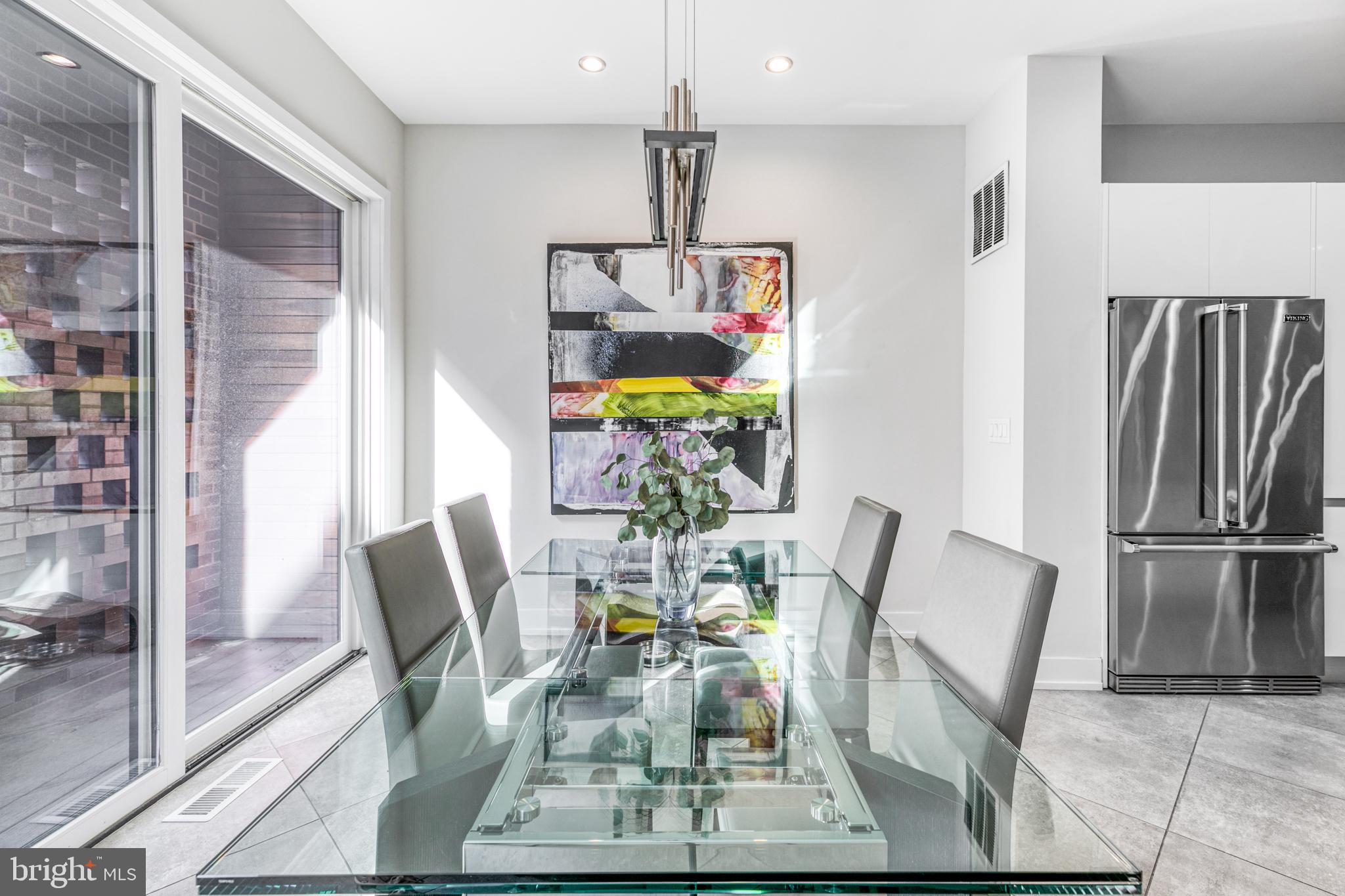 BELLA VISTA - Residential