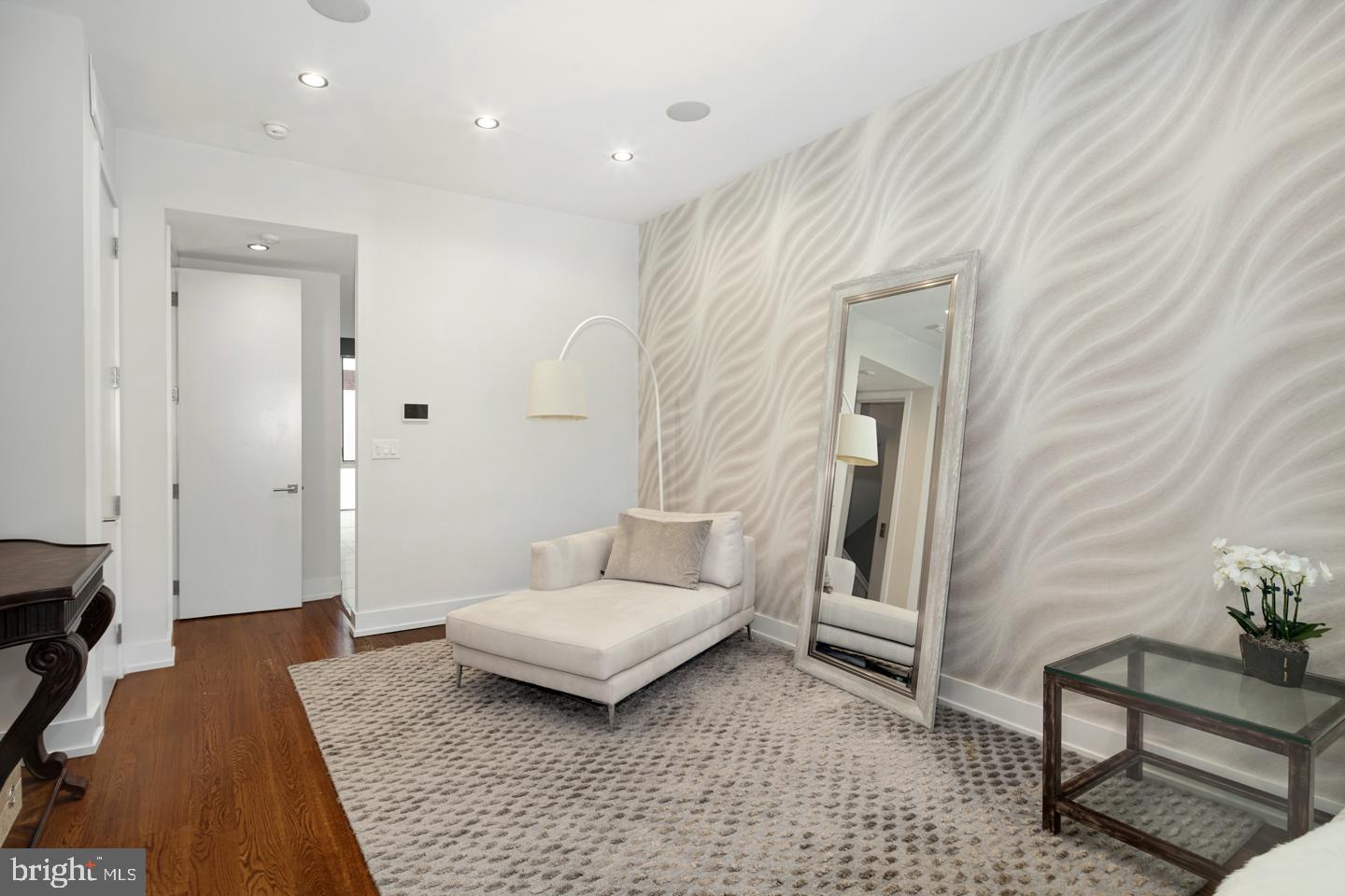 BELLA VISTA - Residential