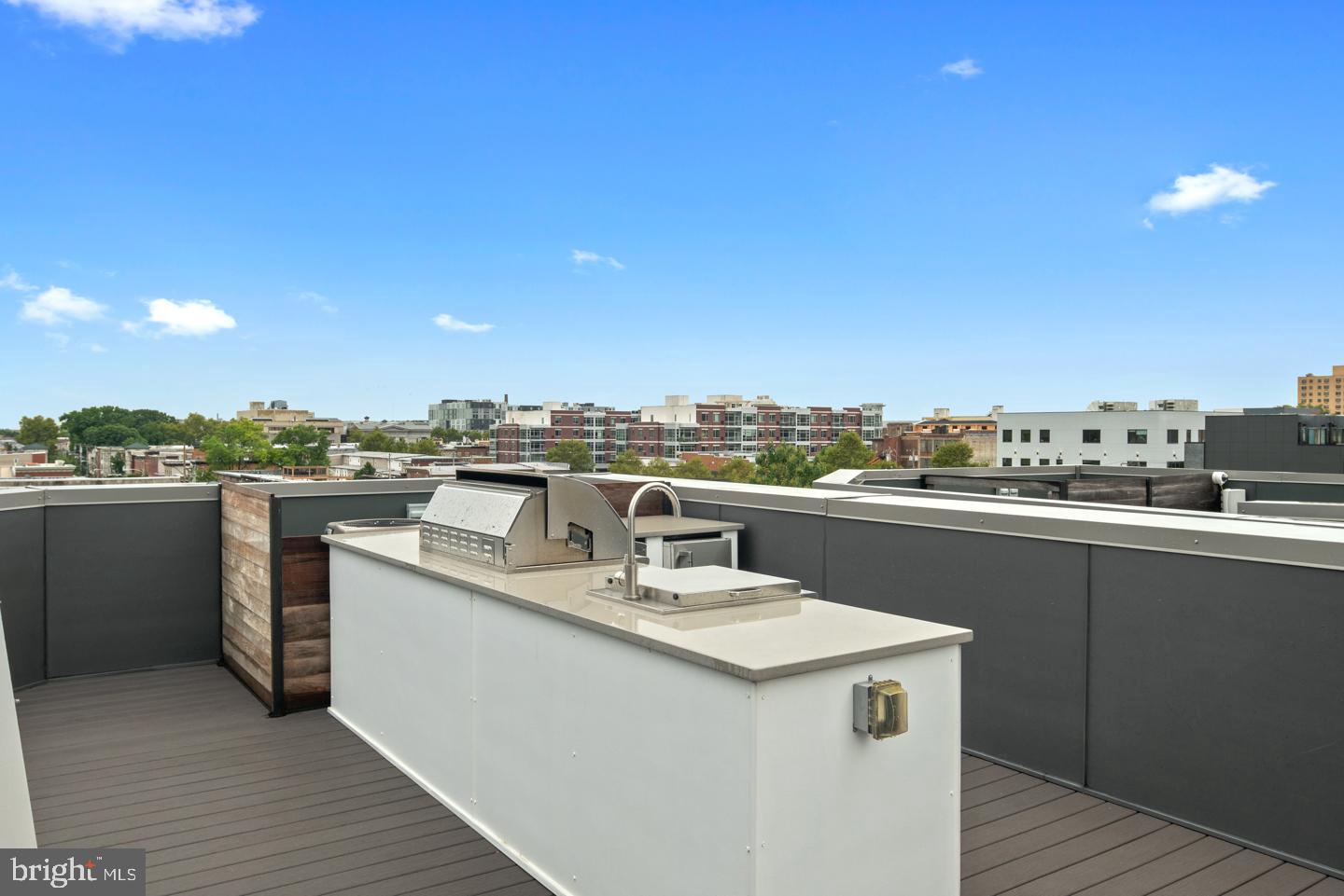 BELLA VISTA - Residential