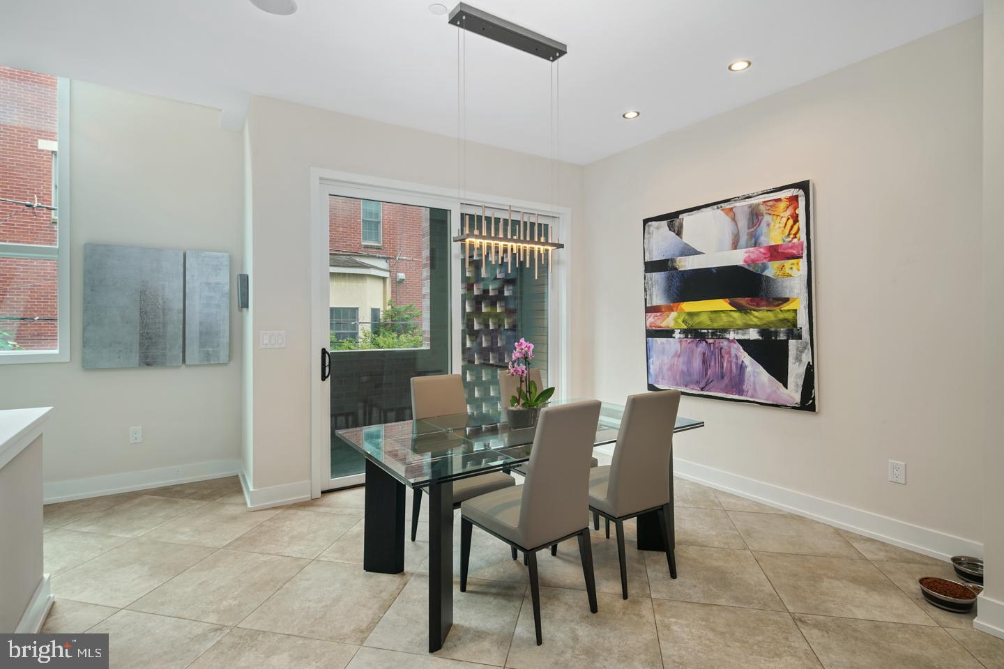 BELLA VISTA - Residential