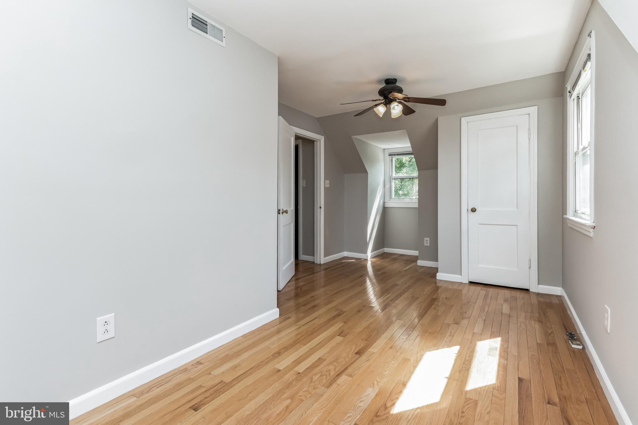 BUCKNELL MANOR - Residential Lease