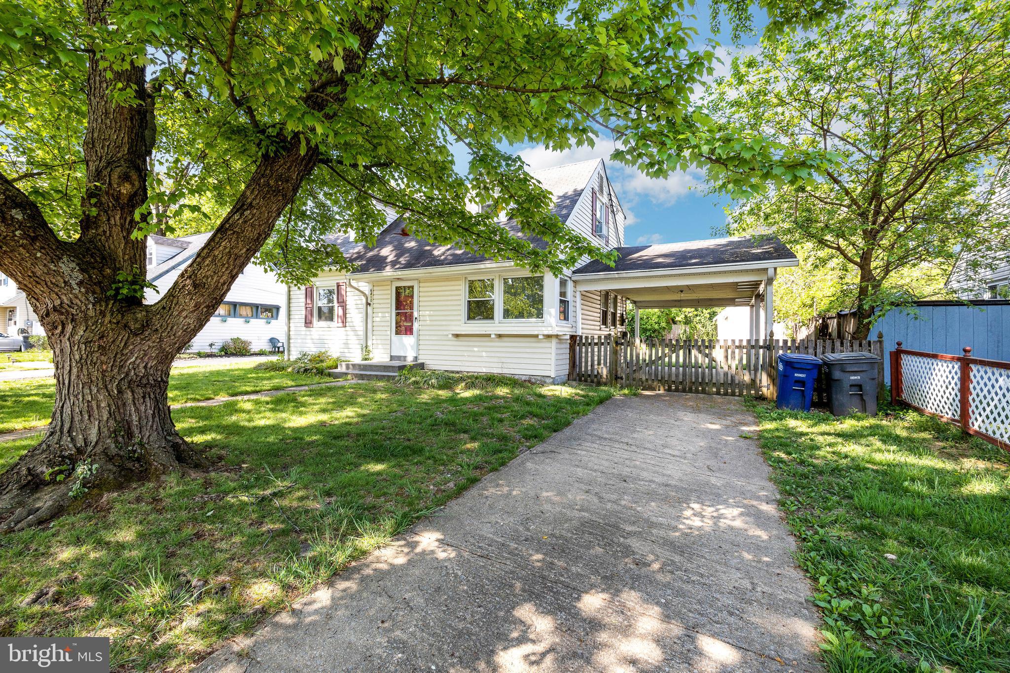 BUCKNELL MANOR - Residential Lease