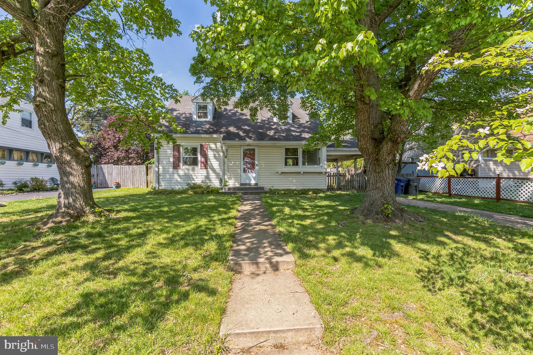 BUCKNELL MANOR - Residential Lease