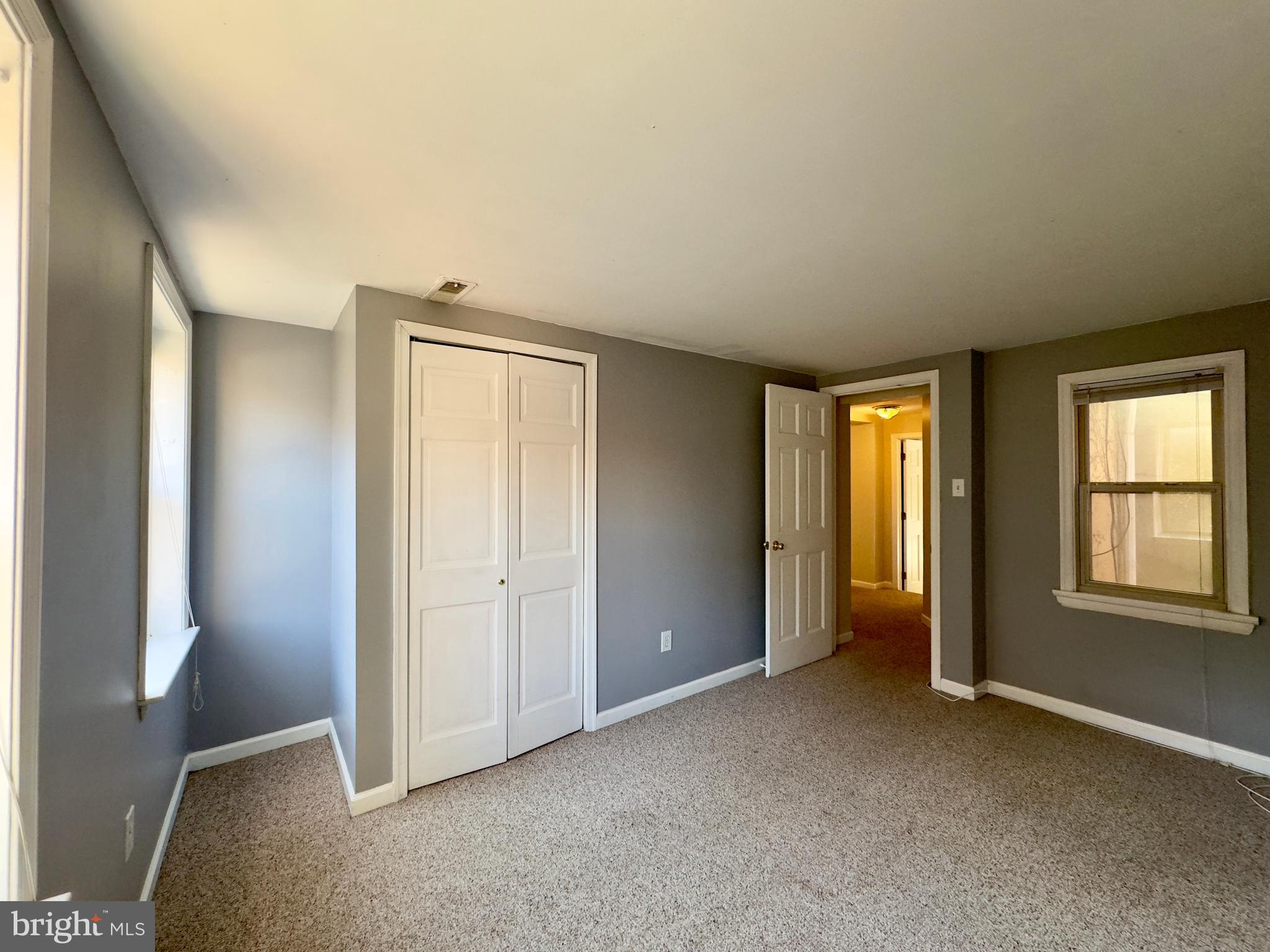 WASHINGTON VILLAGE - Residential Lease