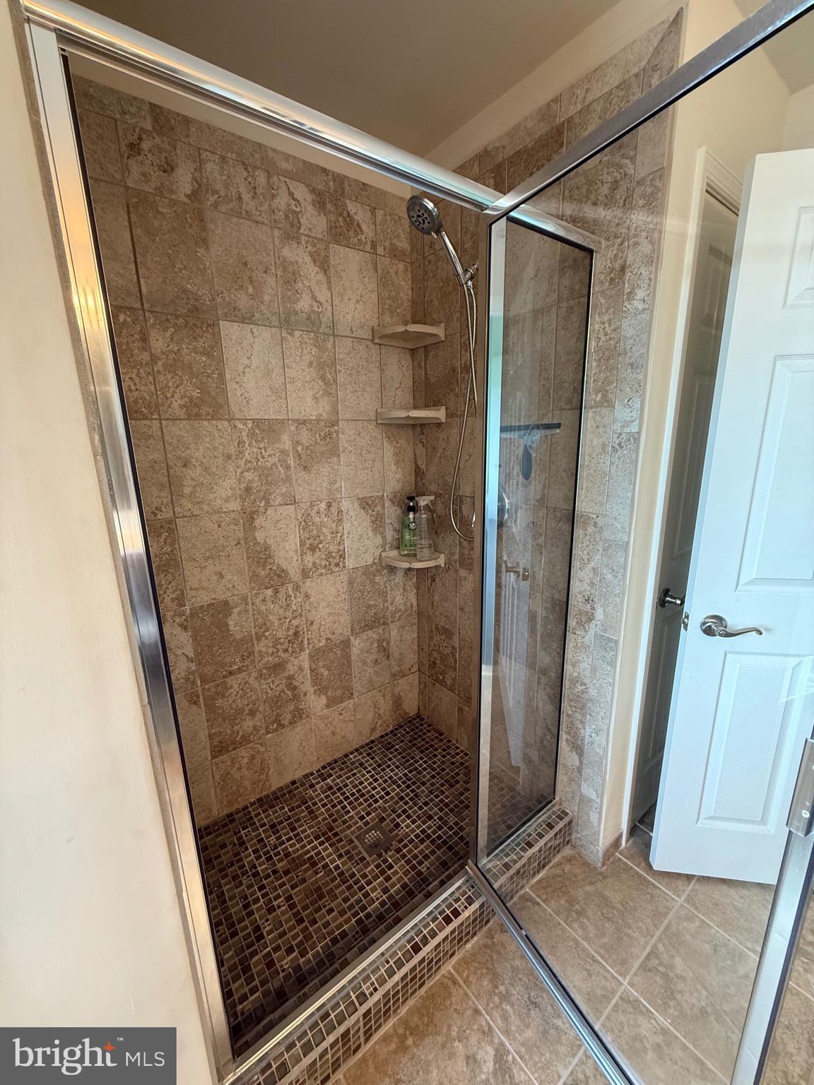 MONMOUTH MEADOWS - Residential Lease