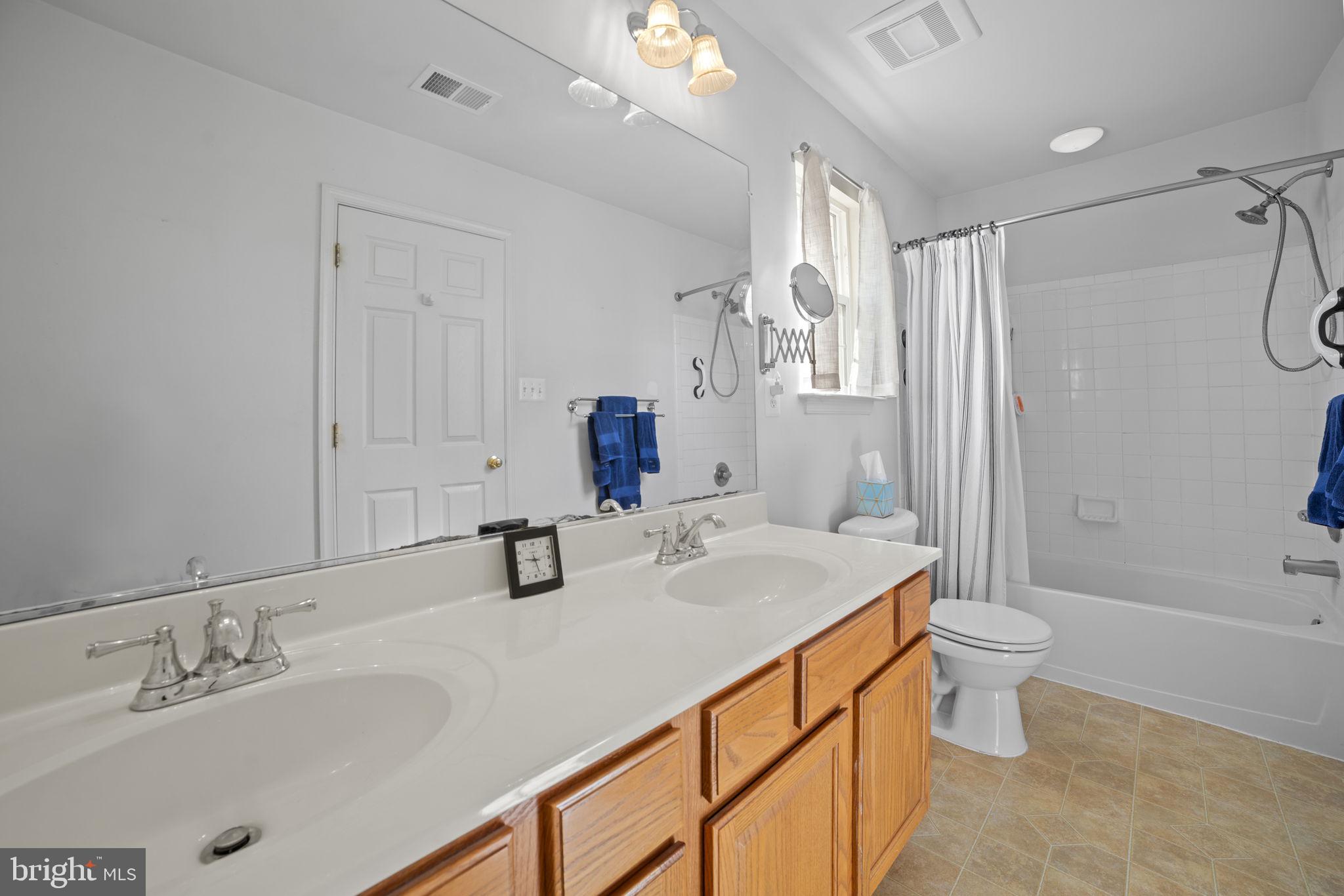 CEDAR BROOKE PHASE 5 - Residential