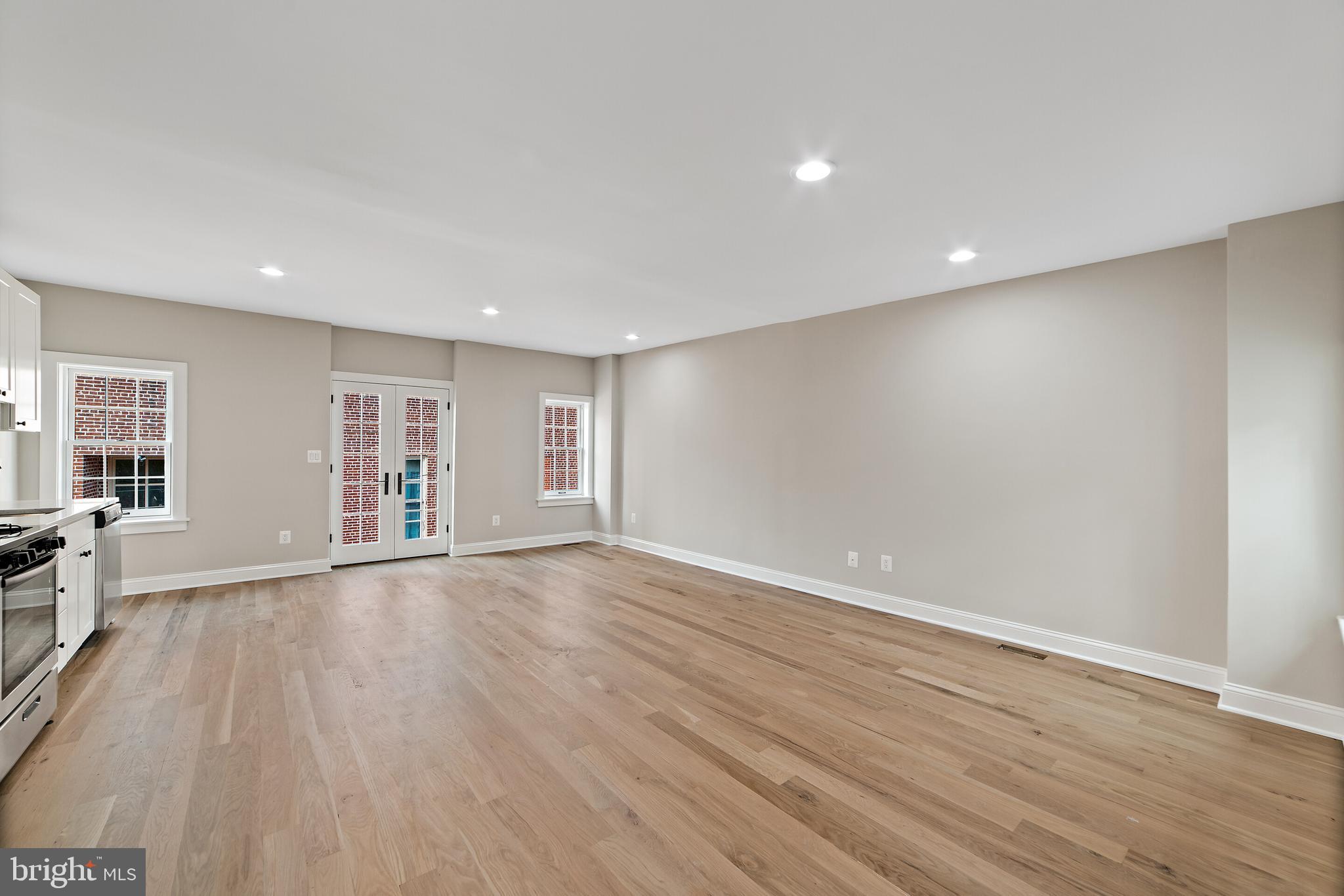 CAPITOL HILL - Residential