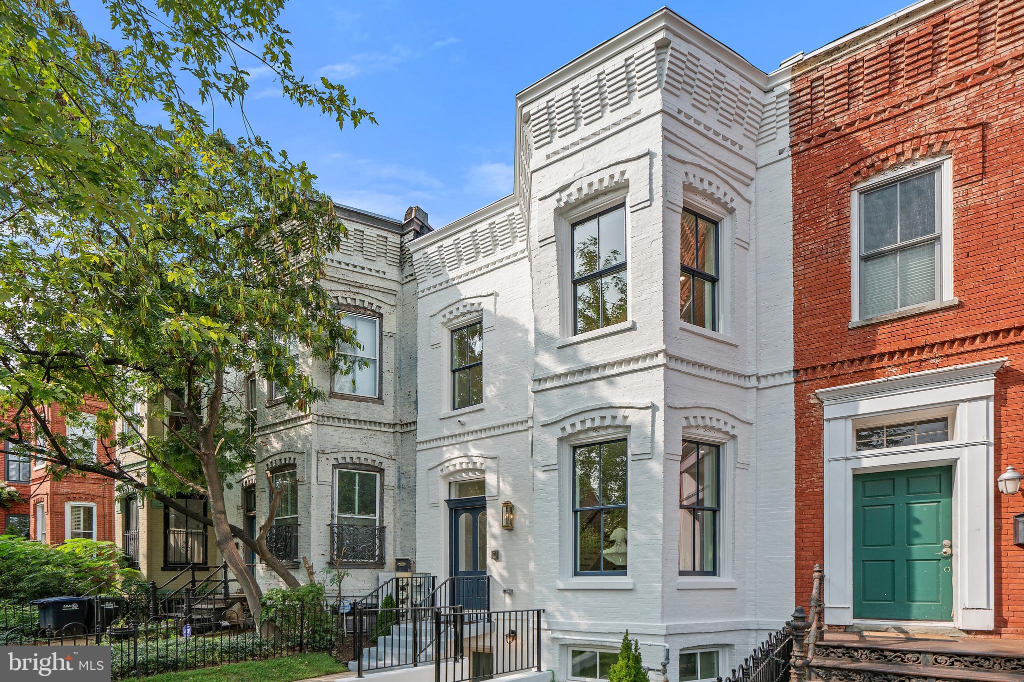 CAPITOL HILL - Residential