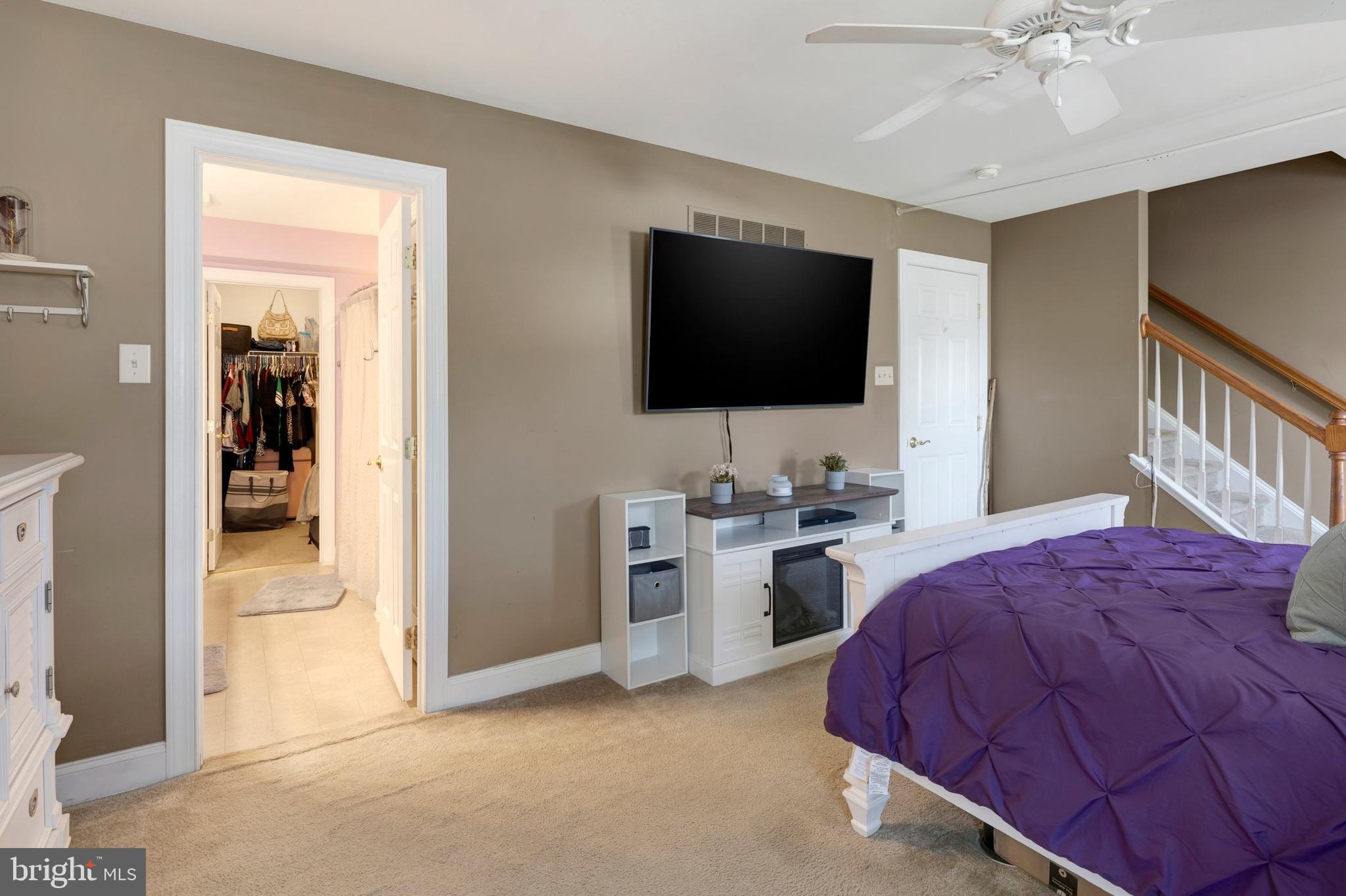 RED OAK FARMS - Residential