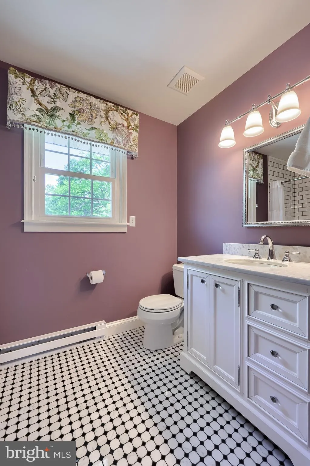 Columbia, Pennsylvania 17512, United States, 3 Bedrooms Bedrooms, ,2 BathroomsBathrooms,Residential,Pending,147845