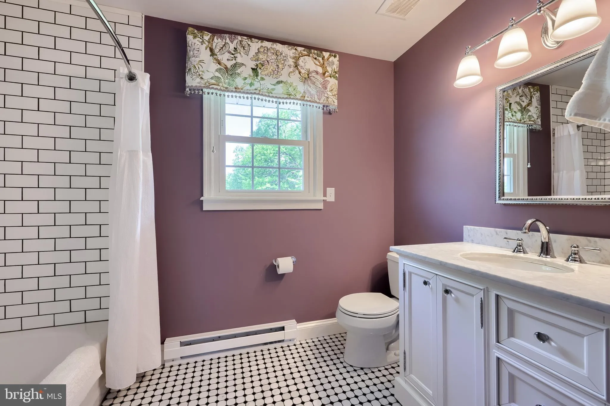 Columbia, Pennsylvania 17512, United States, 3 Bedrooms Bedrooms, ,2 BathroomsBathrooms,Residential,Pending,147845