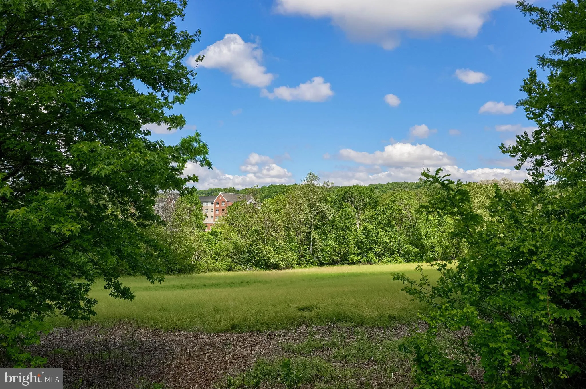 Columbia, Pennsylvania 17512, United States, 3 Bedrooms Bedrooms, ,2 BathroomsBathrooms,Residential,Pending,147845