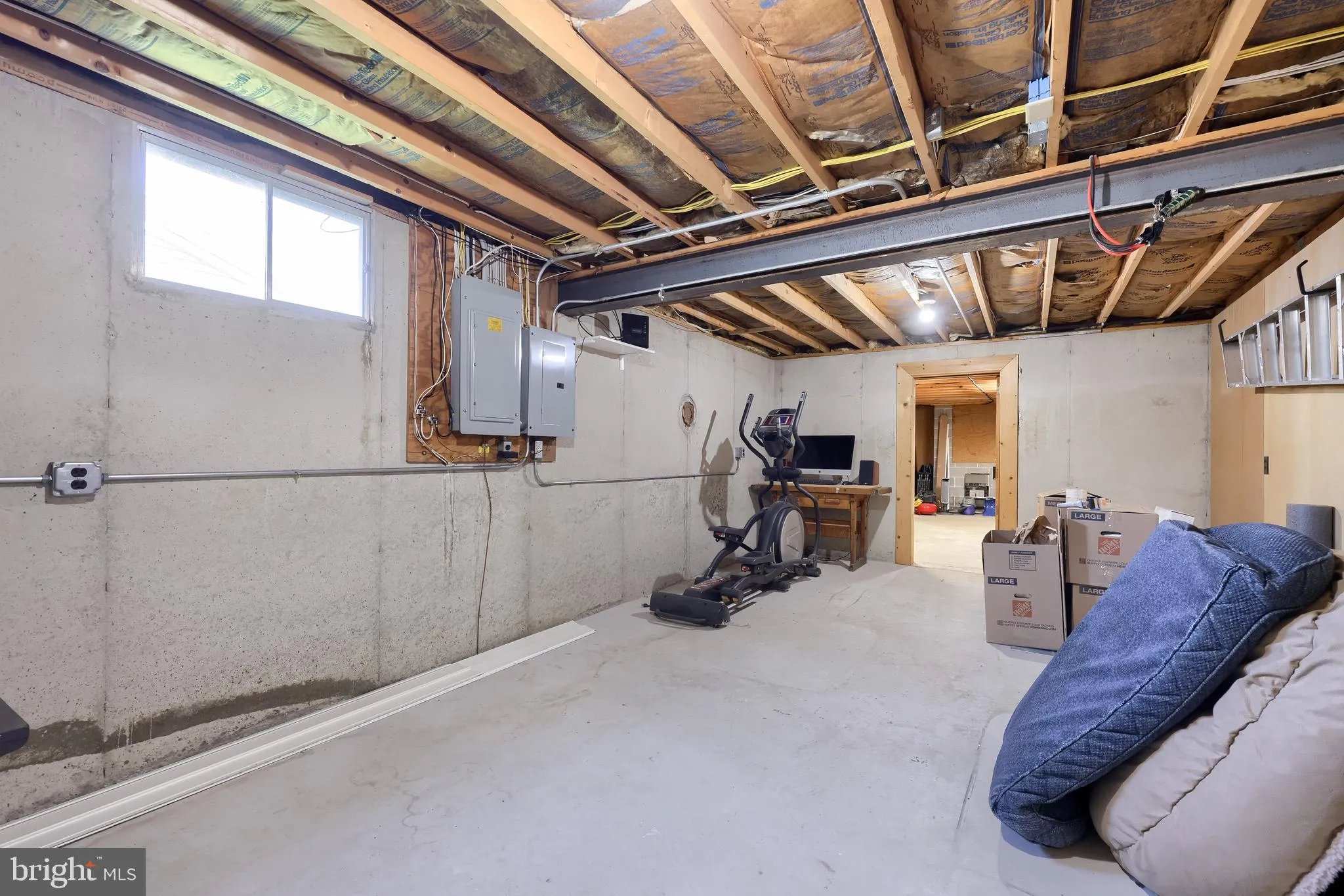 Columbia, Pennsylvania 17512, United States, 3 Bedrooms Bedrooms, ,2 BathroomsBathrooms,Residential,Pending,147845