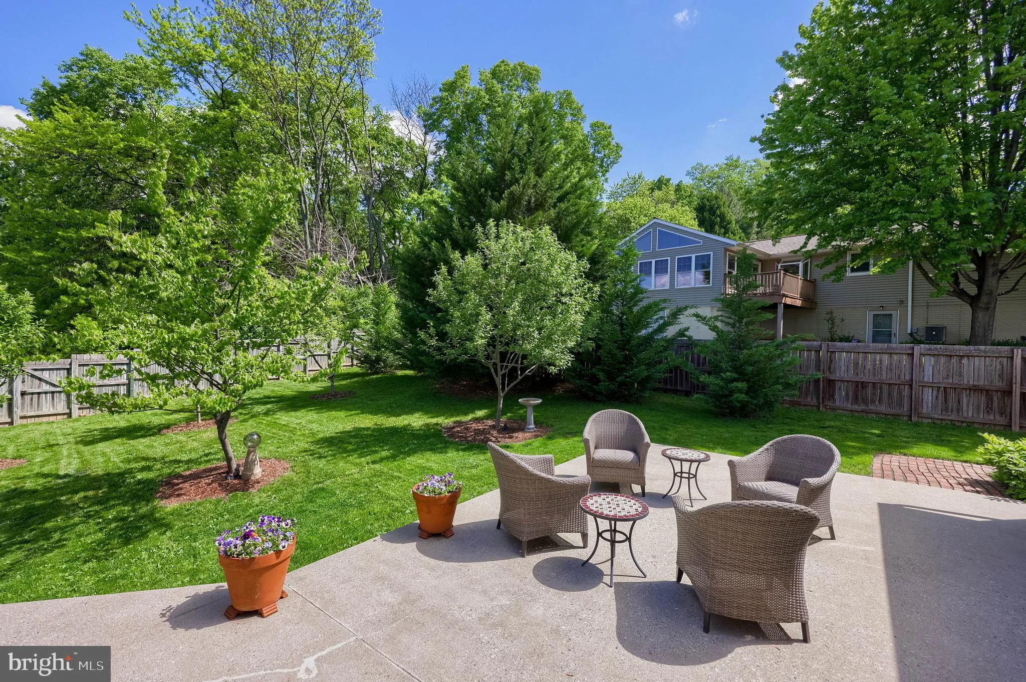 Columbia, Pennsylvania 17512, United States, 3 Bedrooms Bedrooms, ,2 BathroomsBathrooms,Residential,Pending,147845