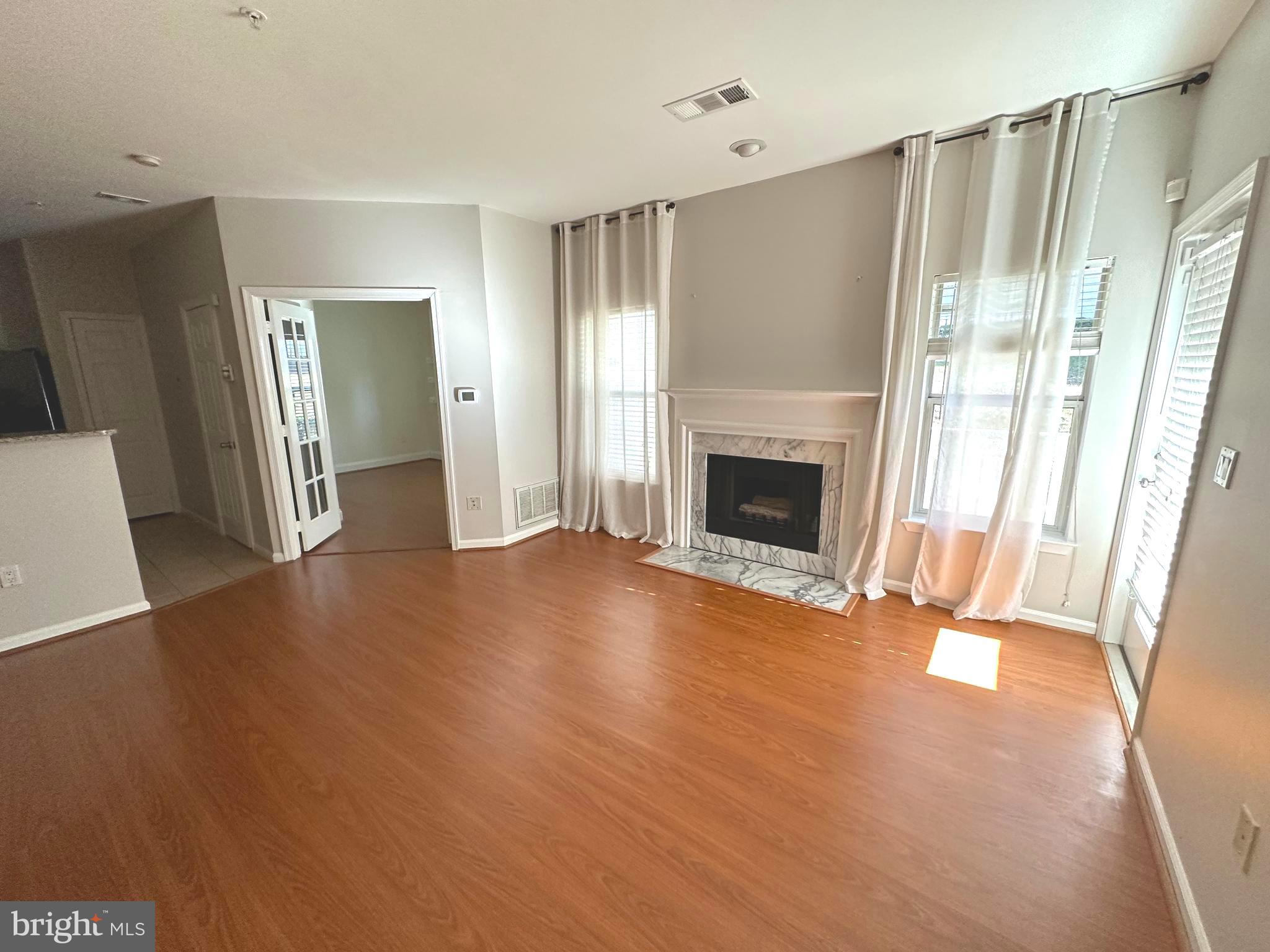 SANDERLING CONDO - Residential Lease