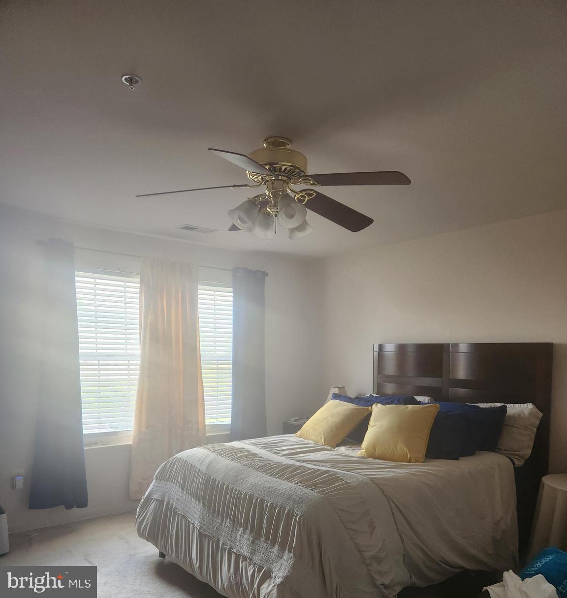 WELLINGTON TRACE - Residential