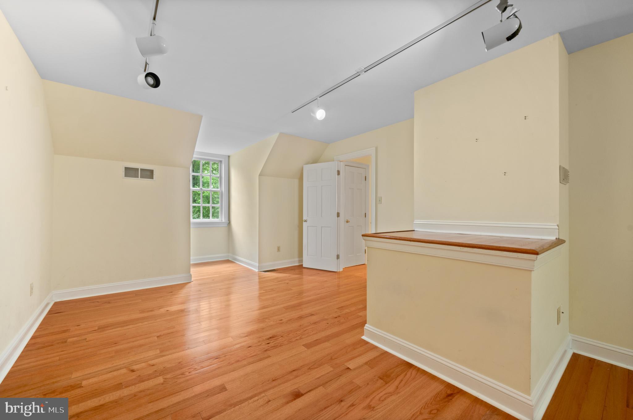 HARMONY HILL - Residential