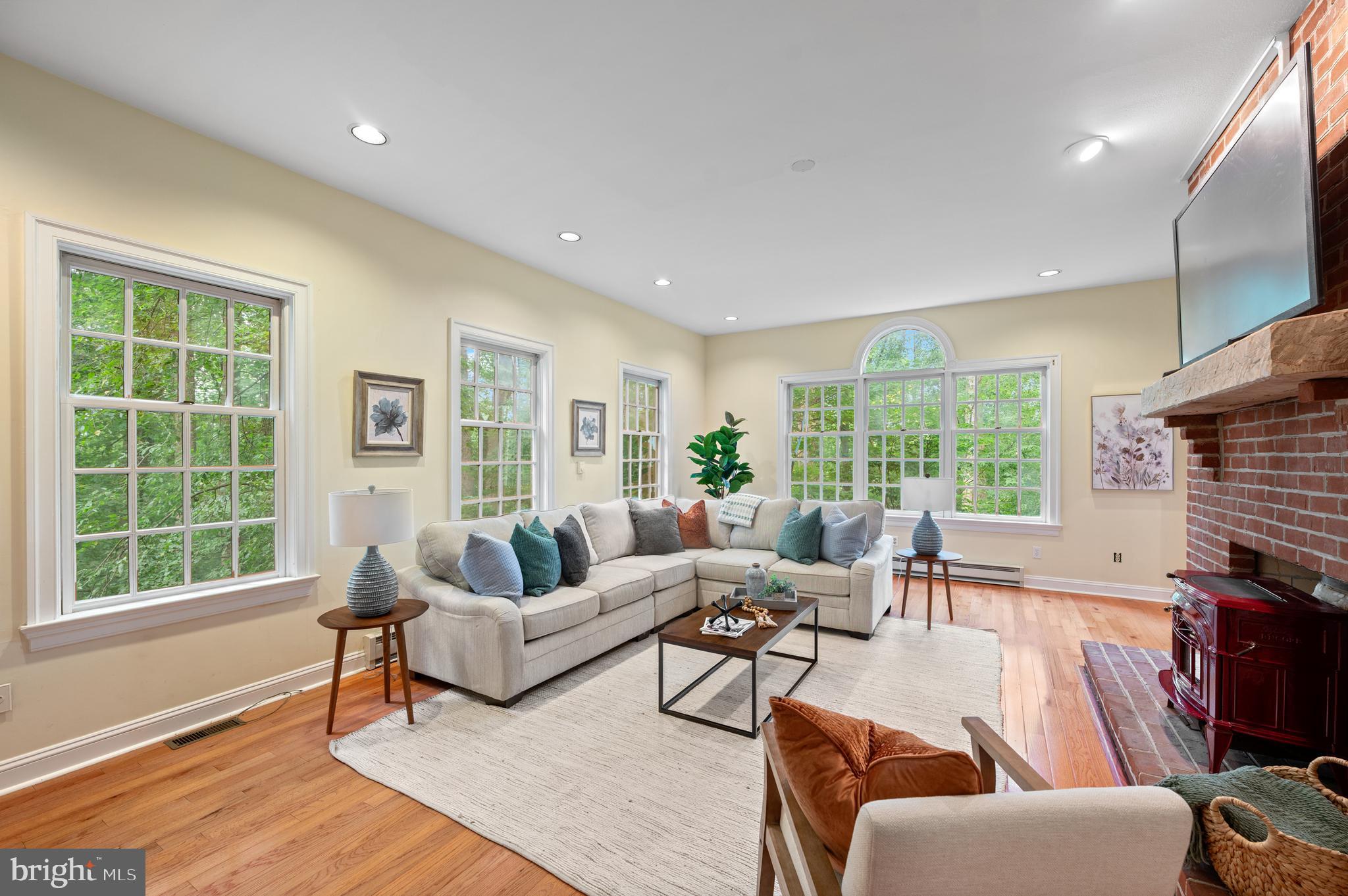 HARMONY HILL - Residential