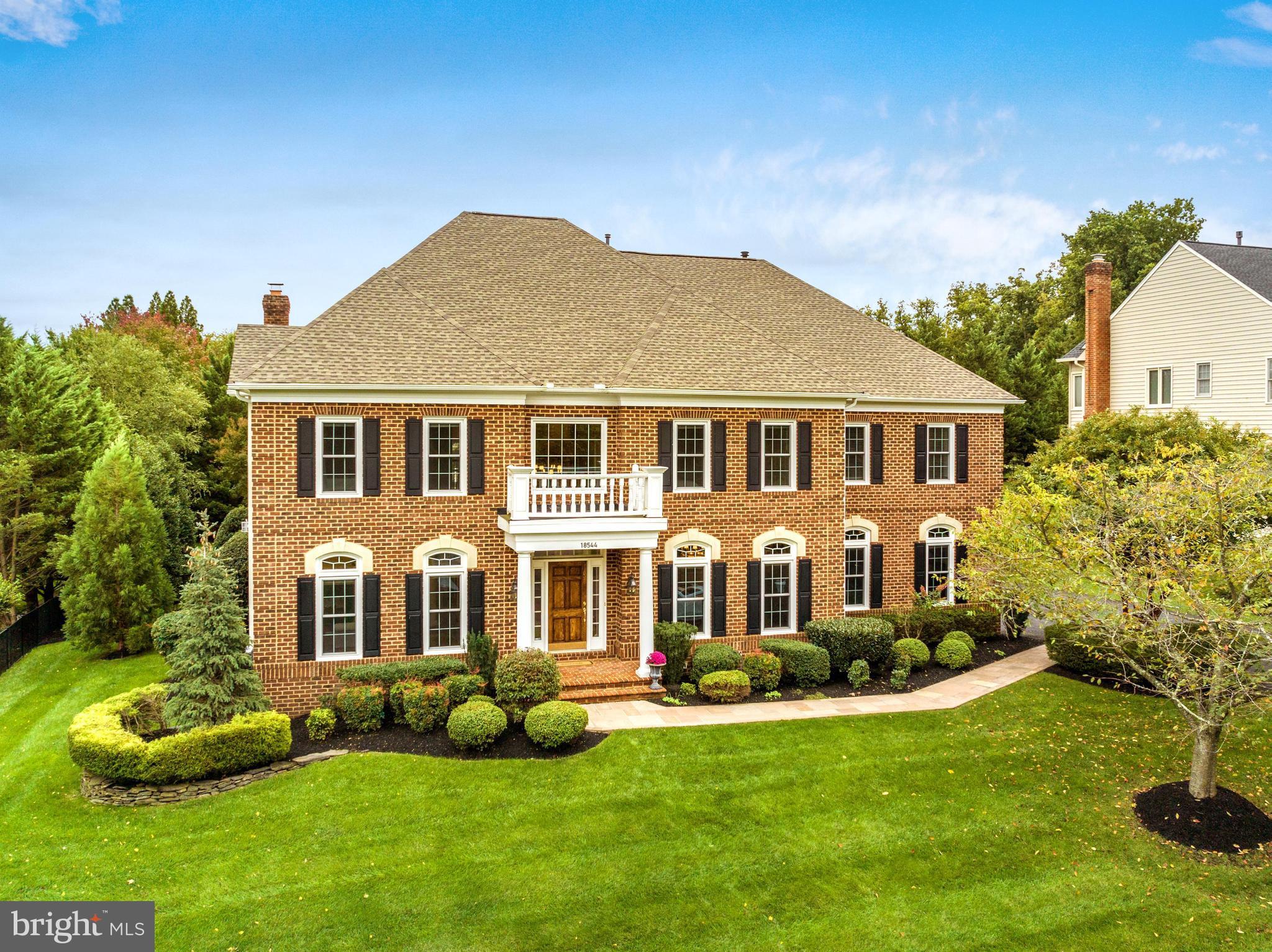 RIVER CREEK - Residential