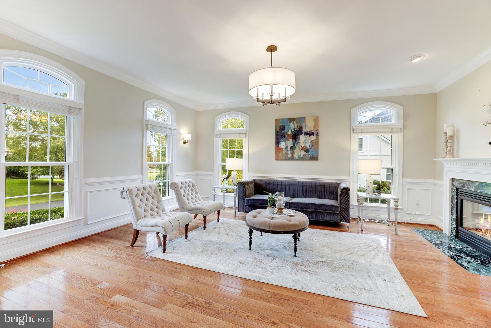 RIVER CREEK - Residential