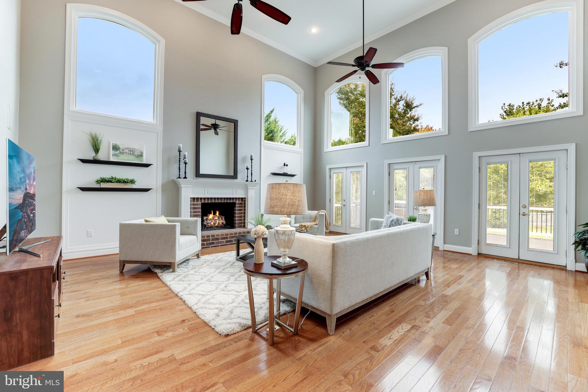 RIVER CREEK - Residential