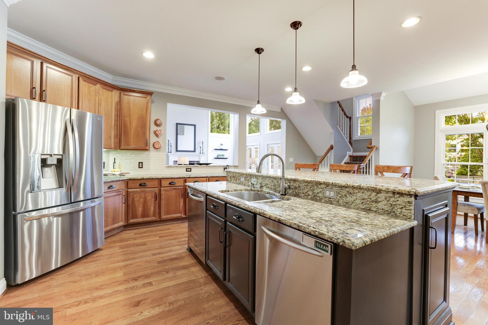 RIVER CREEK - Residential