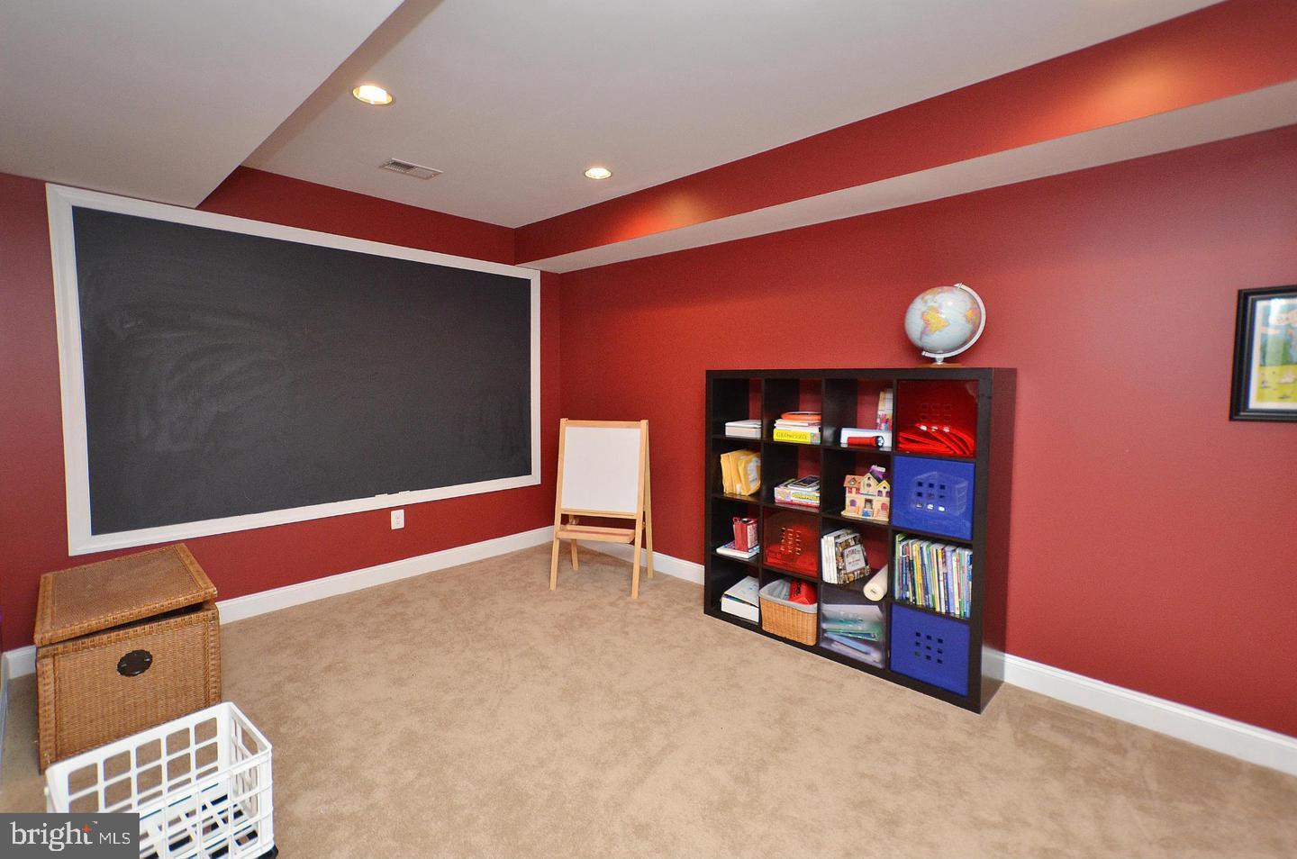 RIVER CREEK - Residential