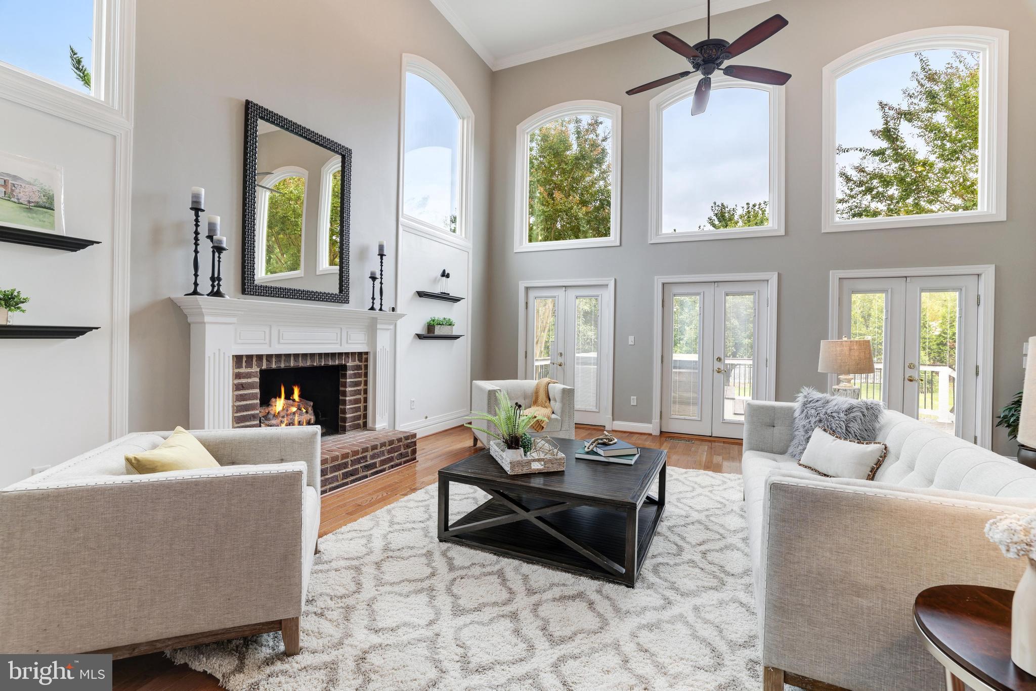 RIVER CREEK - Residential