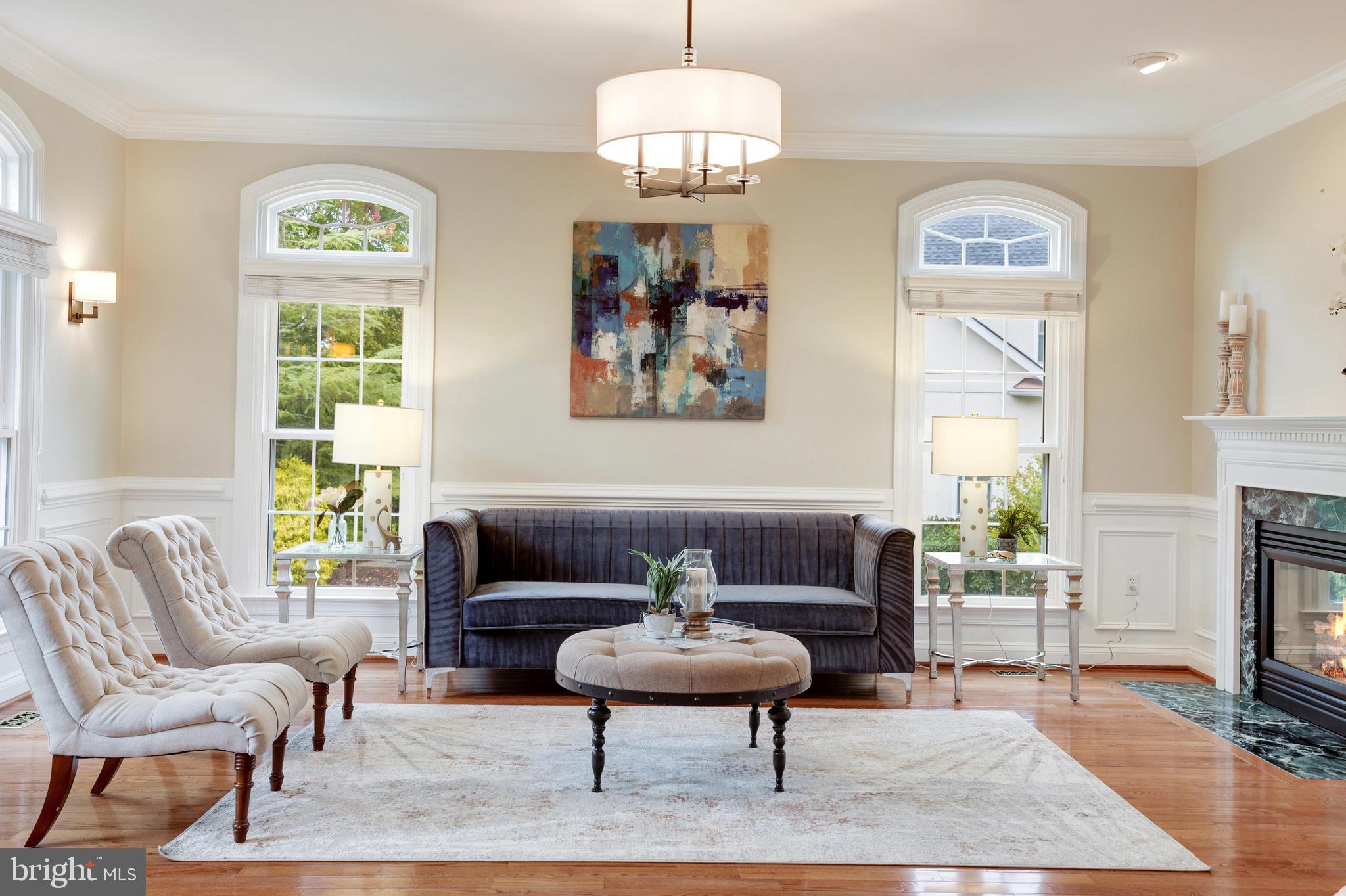 RIVER CREEK - Residential